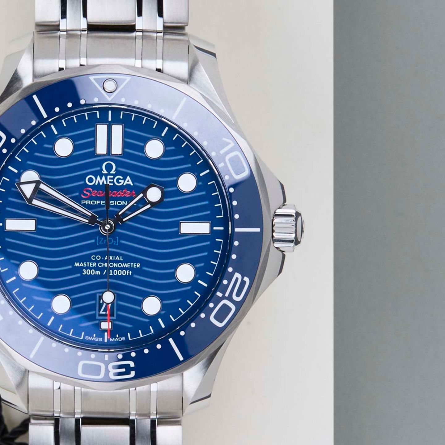 Omega Seamaster Diver 300 M 210.30.42.20.03.001 (2026) - Blauw wijzerplaat 42mm Staal (5/8)