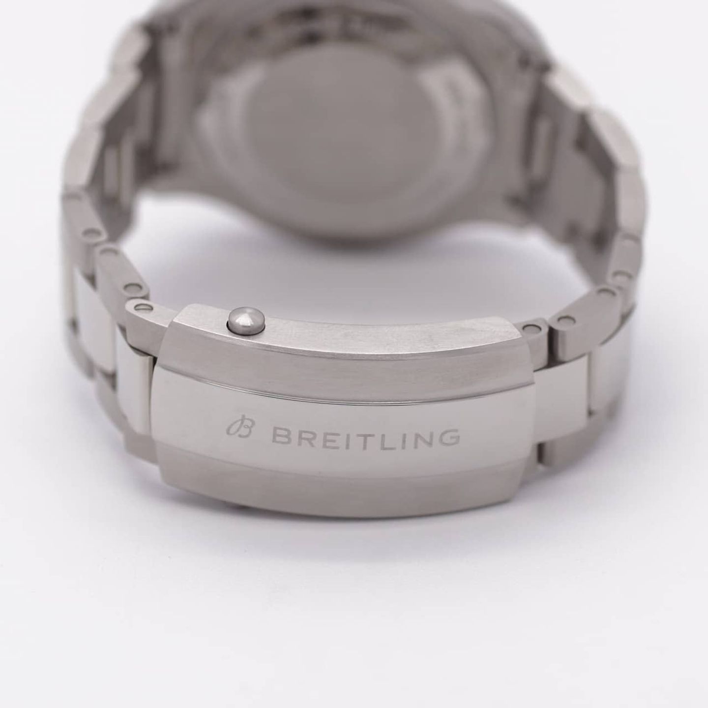 Breitling Superocean 42 A17375211B1A1 (2024) - Black dial 42 mm Steel case (7/8)