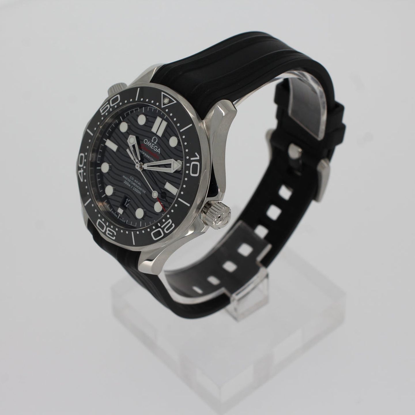 Omega Seamaster Diver 300 M 210.32.42.20.01.001 (2025) - Zwart wijzerplaat 42mm Staal (2/5)