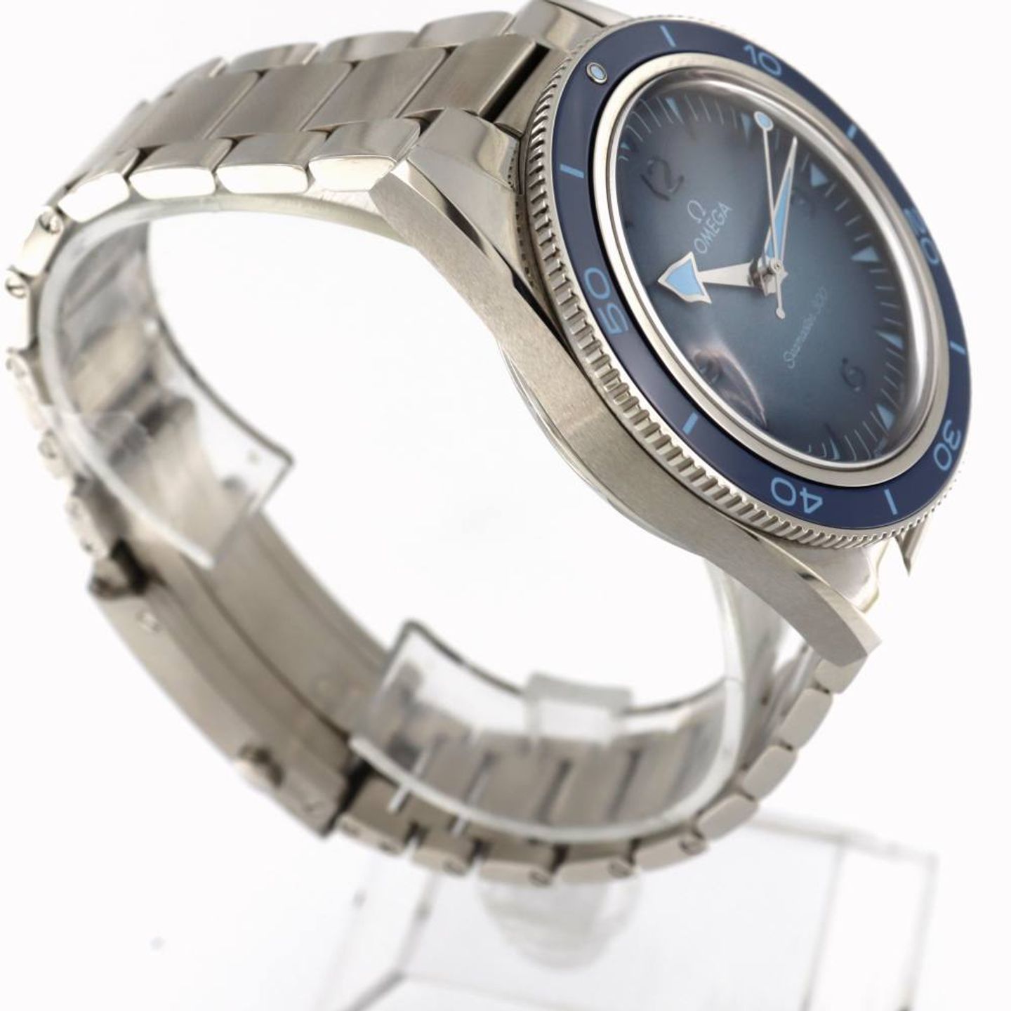 Omega Seamaster 300 234.30.41.21.03.002 - (3/6)