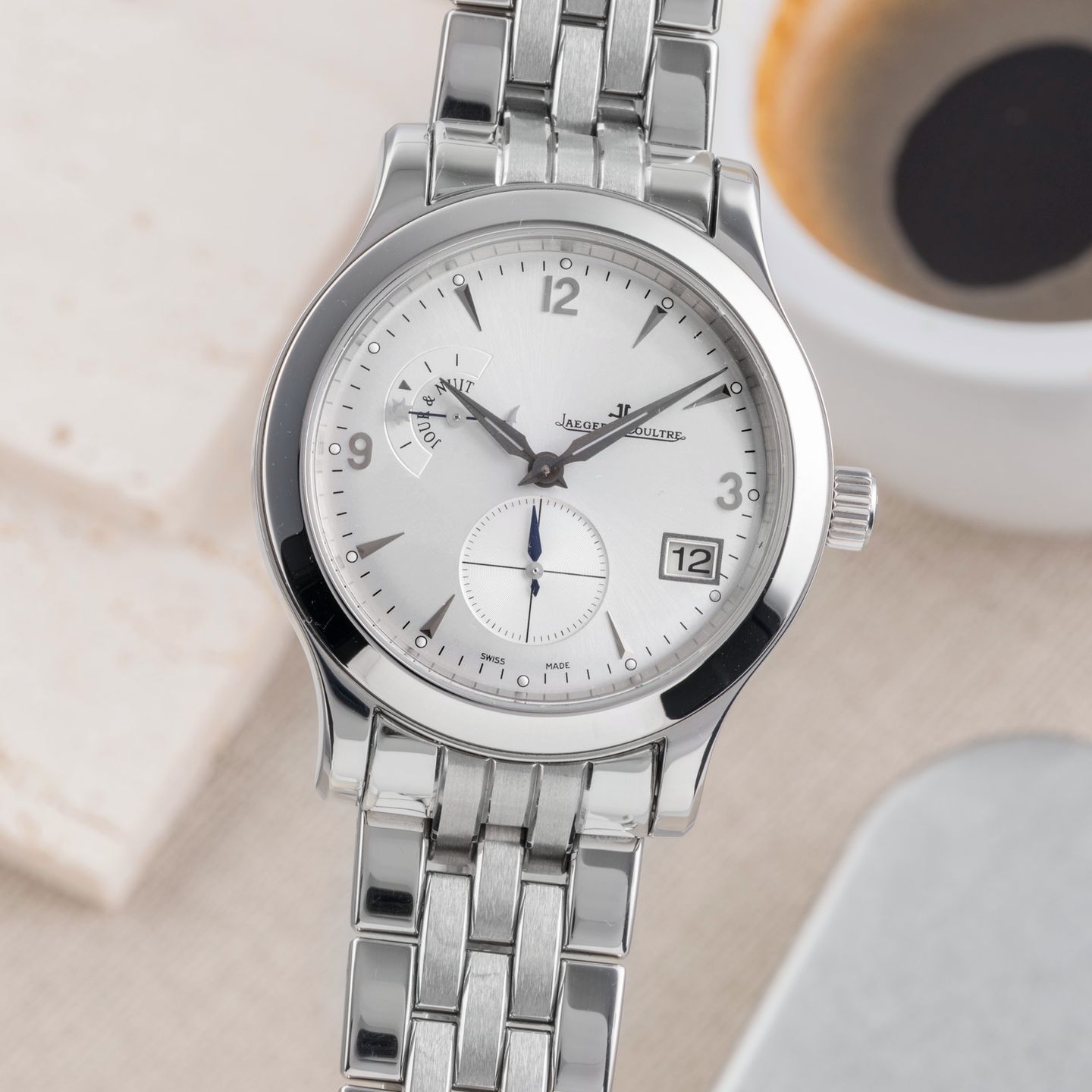 Jaeger-LeCoultre Master Hometime 147.8.05.S (2005) - Zilver wijzerplaat 40mm Staal (3/8)