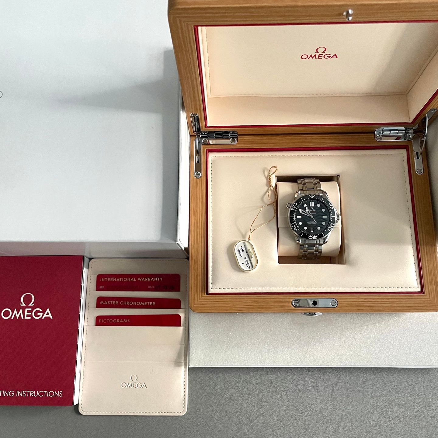 Omega Seamaster Diver 300 M 210.30.42.20.01.001 - (2/5)