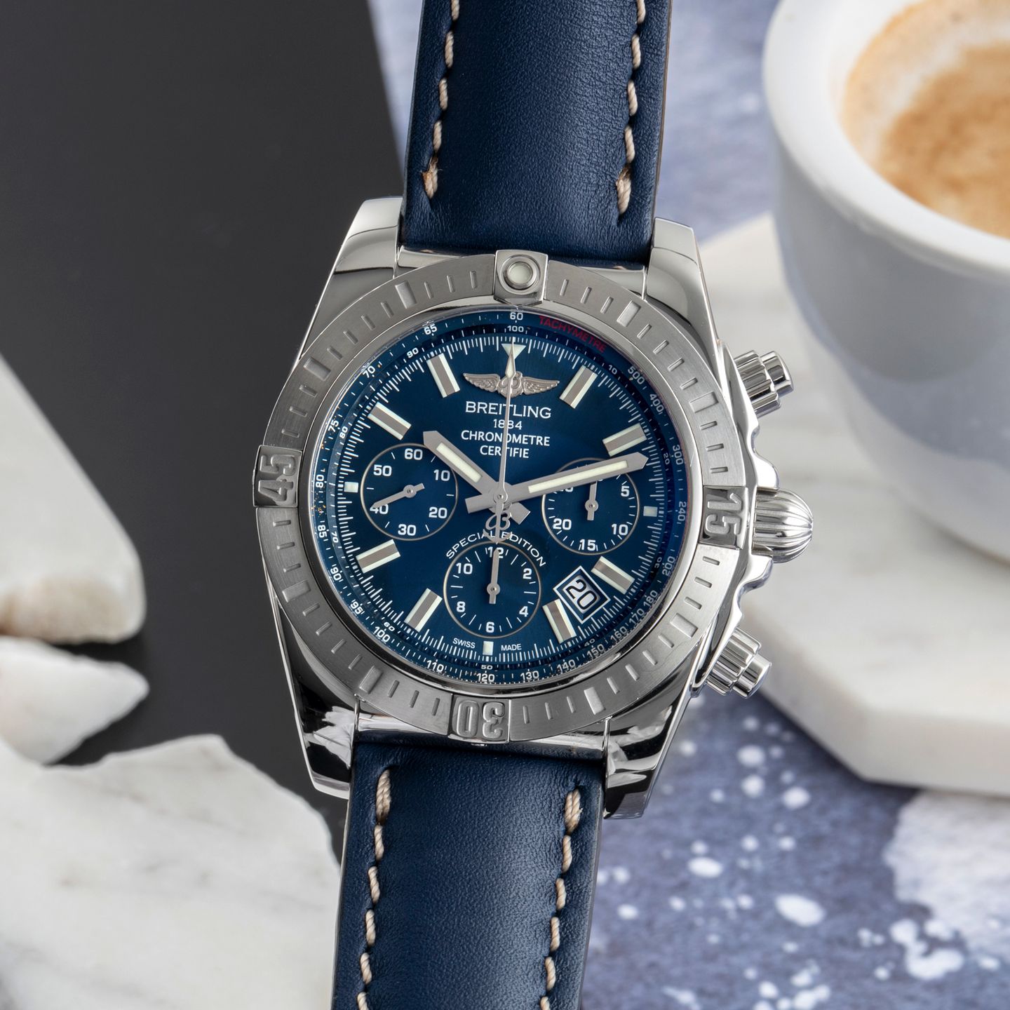 Breitling Chronomat 44 AB0115 (2019) - 44 mm Steel case (3/8)