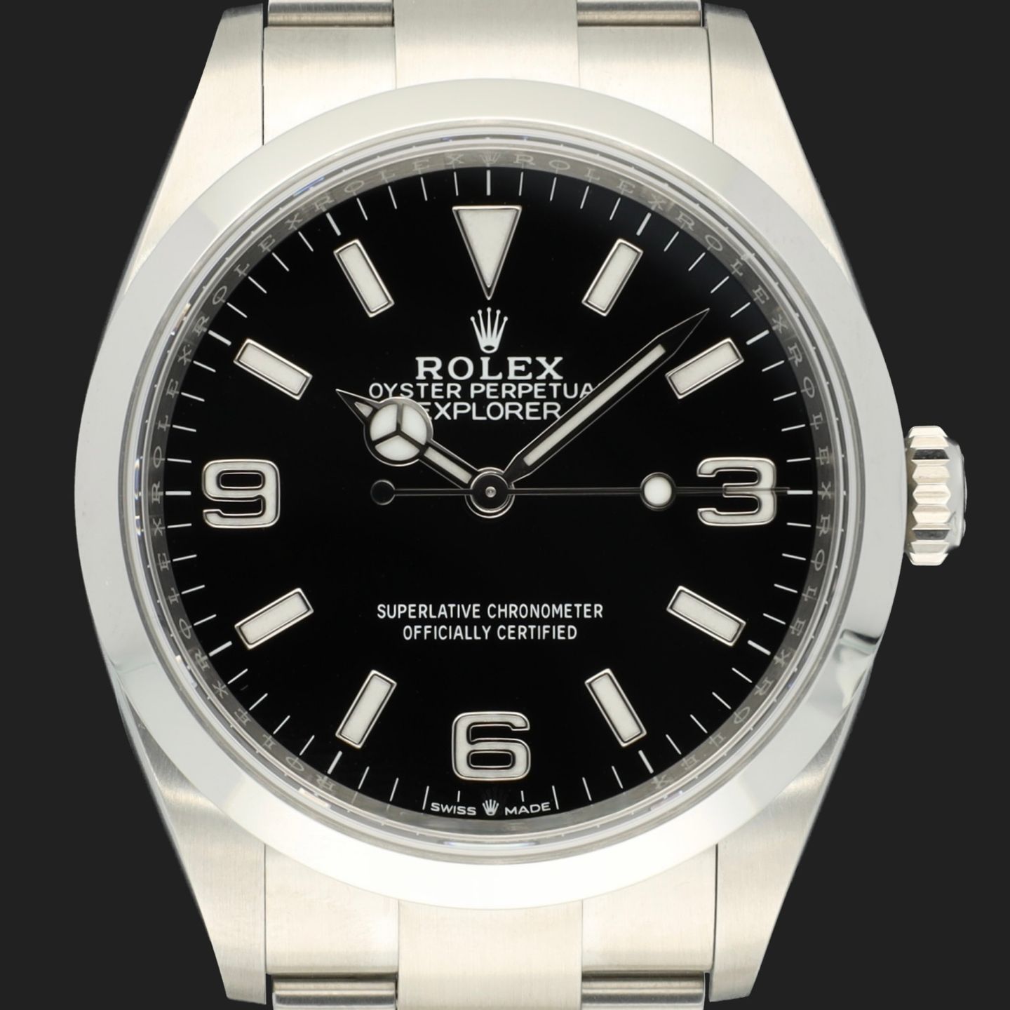 Rolex Explorer 124270 (2024) - Zwart wijzerplaat 36mm Staal (2/7)