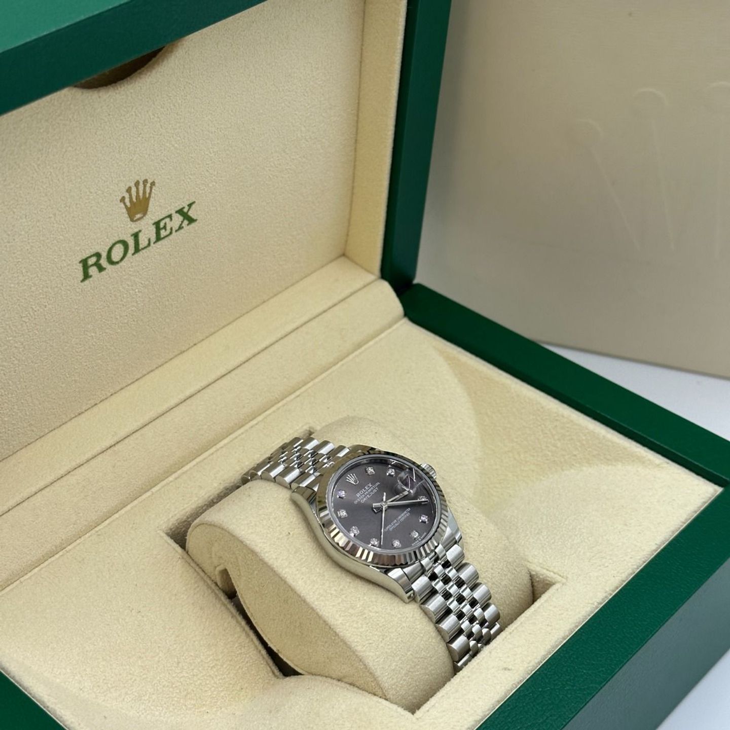 Rolex Datejust 31 278274 (2024) - Grey dial 31 mm Steel case (3/8)