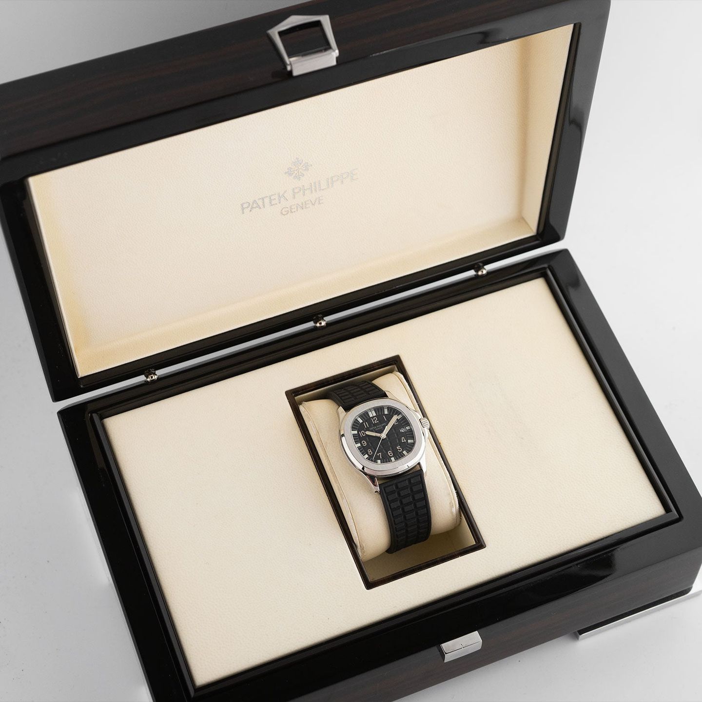 Patek Philippe Aquanaut 5064A-001 - (7/7)