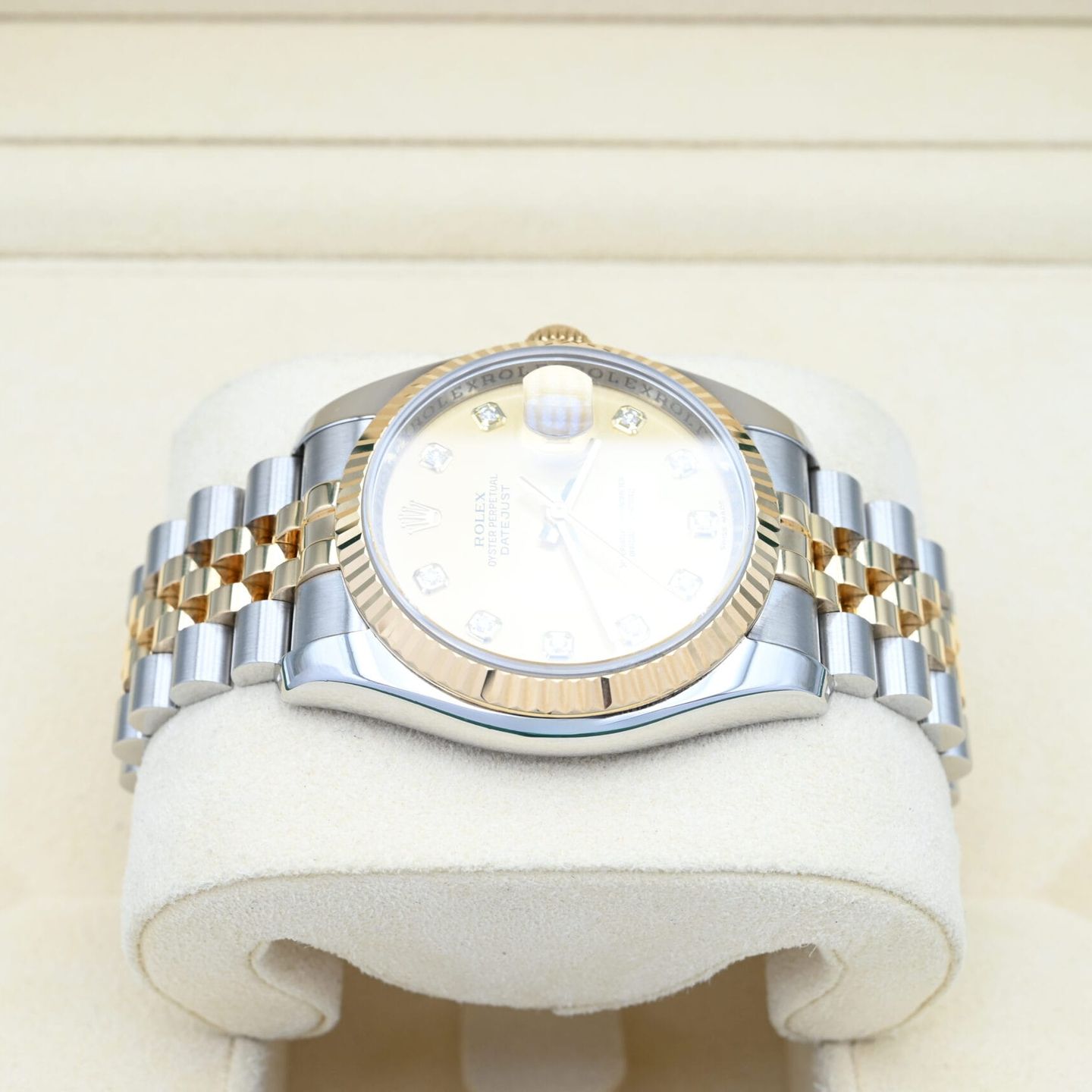 Rolex Datejust 36 116233 (2007) - Champagne wijzerplaat 36mm Goud/Staal (3/7)