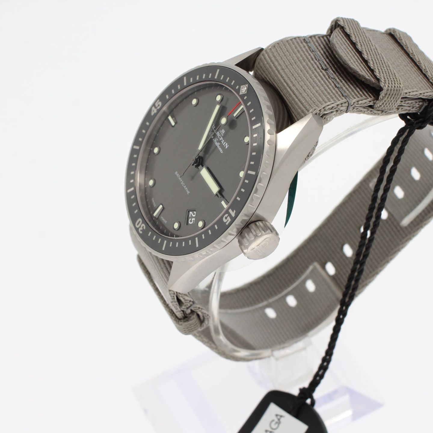 Blancpain Fifty Fathoms Bathyscaphe 5000 1210 NAGA (2024) - Onbekend wijzerplaat 43mm Titanium (2/4)