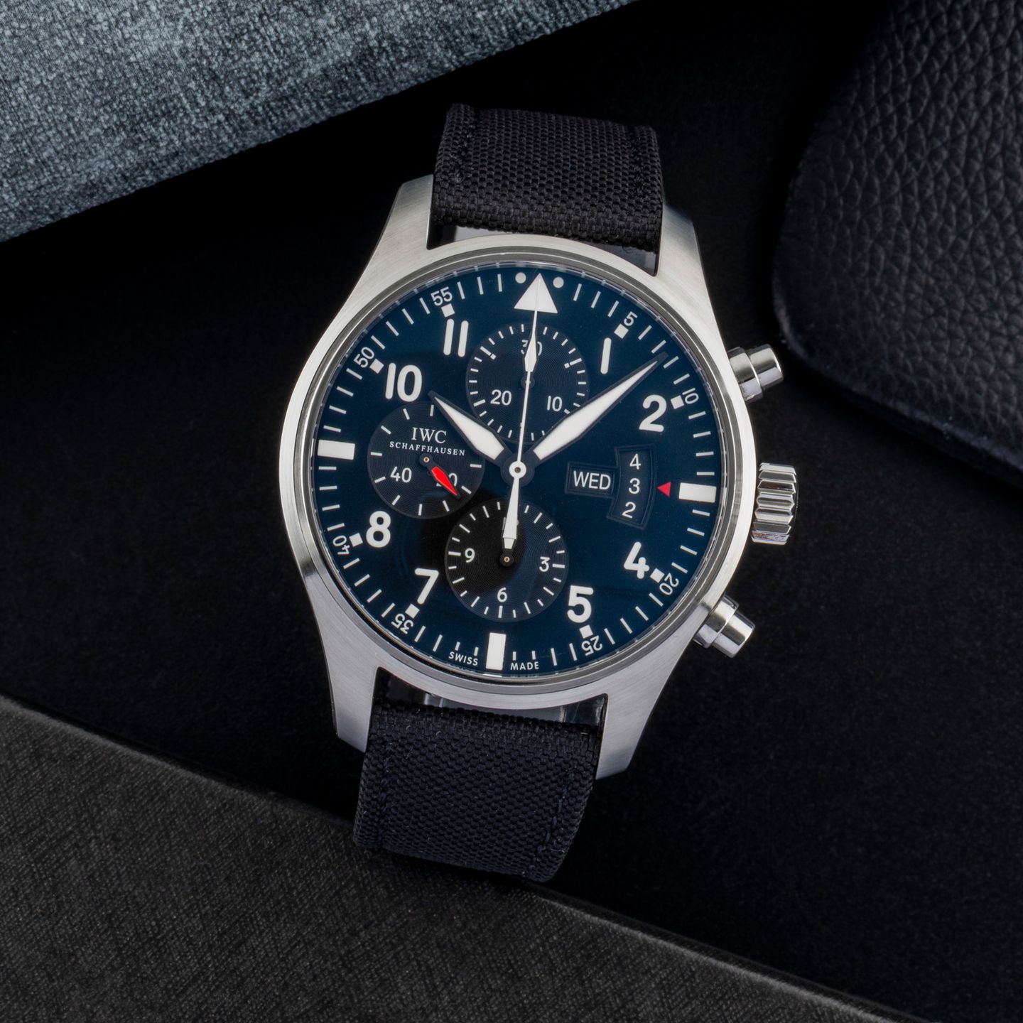 IWC Pilot Chronograph IW377701 - (1/8)