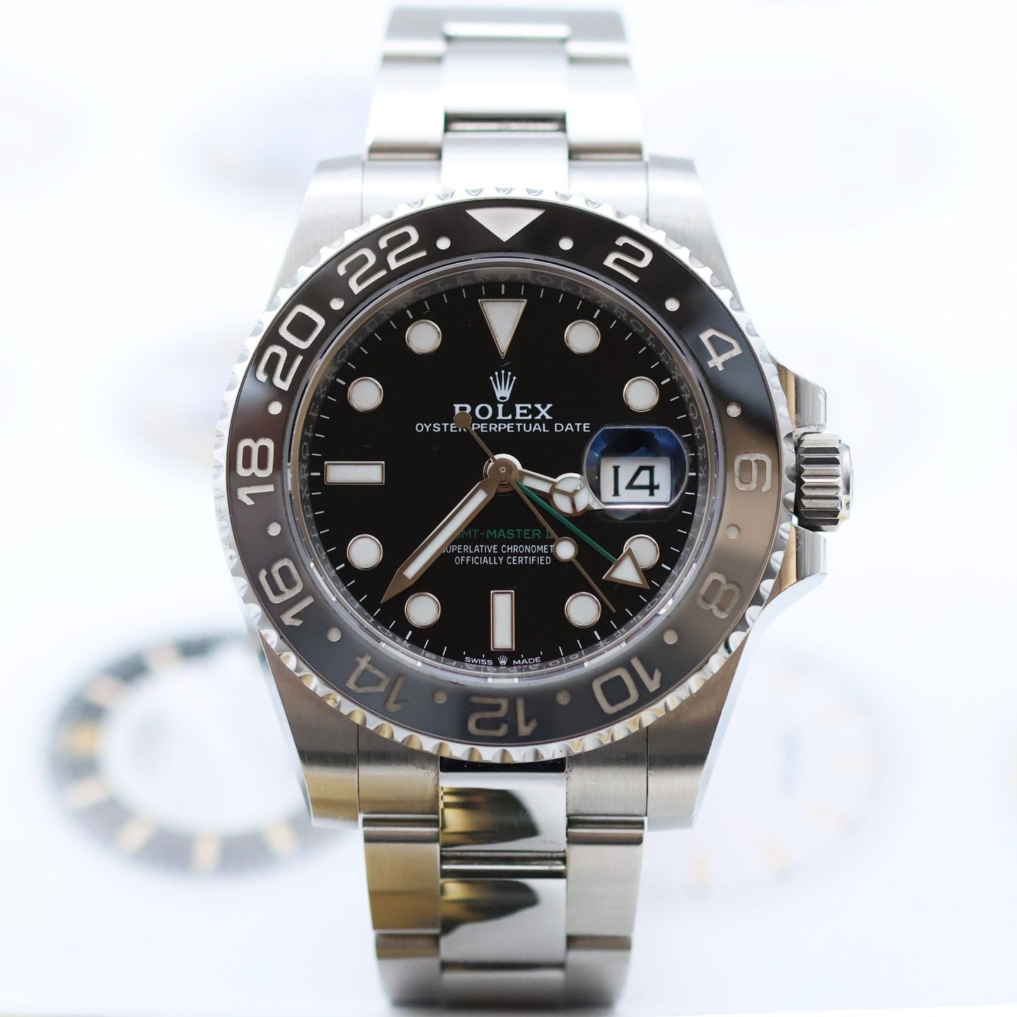 Rolex GMT-Master II 126710GRNR (2024) - 40mm Staal (4/8)