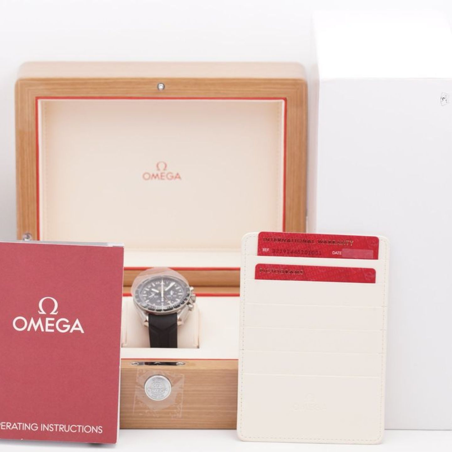 Omega Speedmaster HB-SIA 321.92.44.52.01.001 (2020) - Black dial 44 mm Titanium case (9/9)