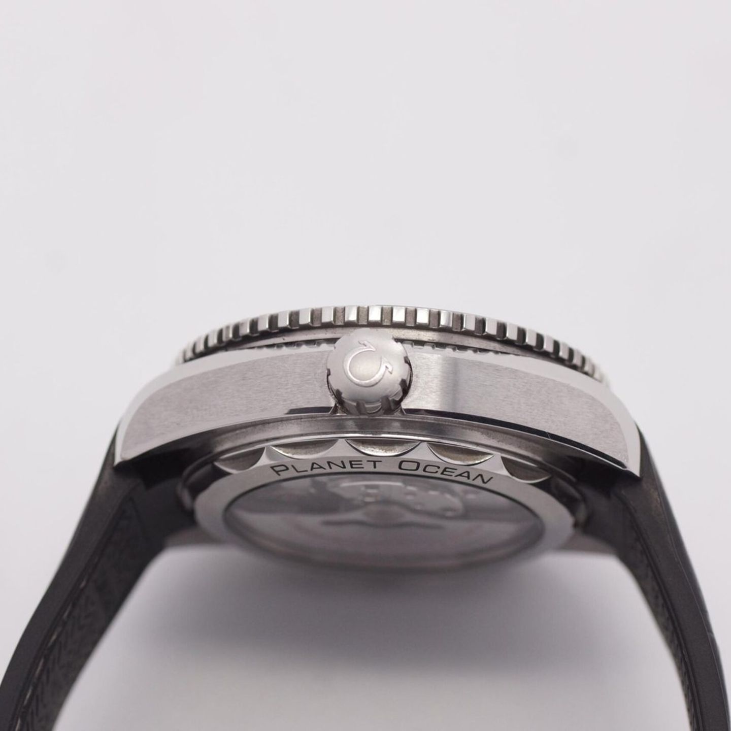 Omega Seamaster Planet Ocean 215.33.44.22.01.001 - (5/8)