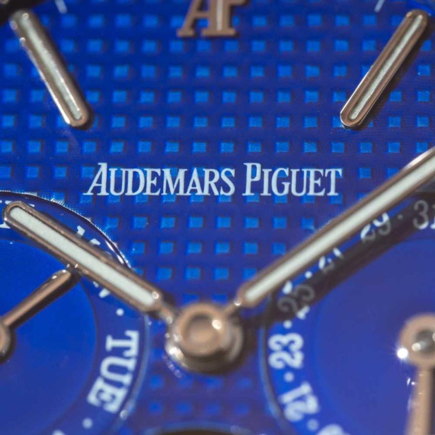 Audemars Piguet Royal Oak Day-Date 25594ST (1997) - Blue dial 36 mm Steel case (5/8)
