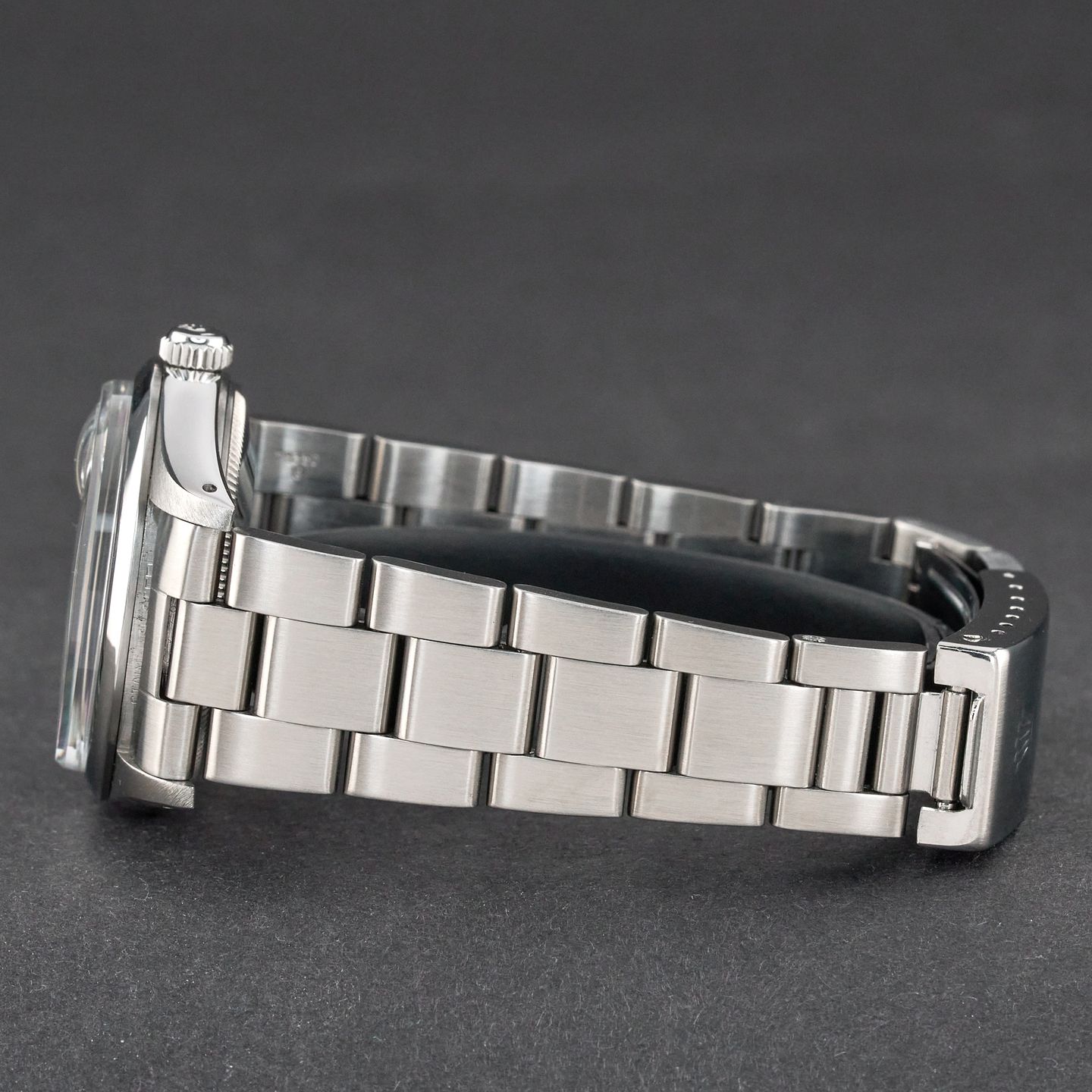 Rolex Oyster Perpetual Date 15000 (1982) - Silver dial 34 mm Steel case (6/8)