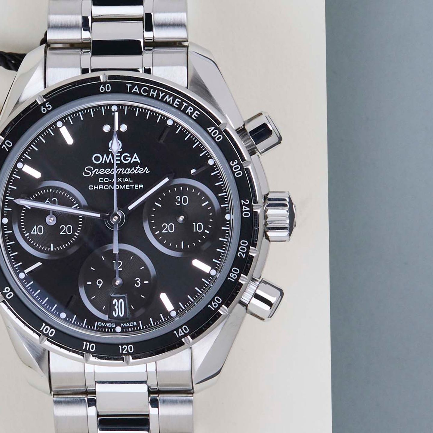Omega Speedmaster 324.30.38.50.01.001 - (5/8)