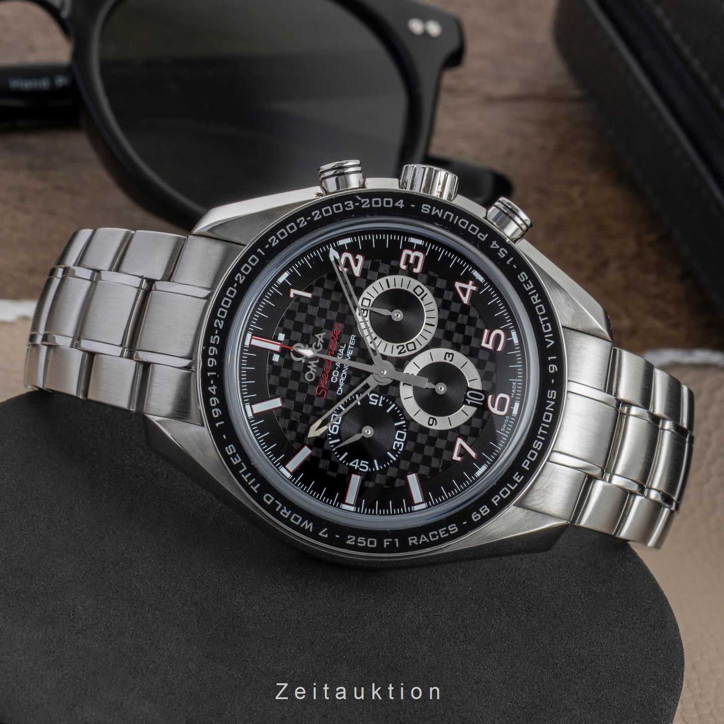 Omega Speedmaster 321.30.44.50.01.001 - (2/8)