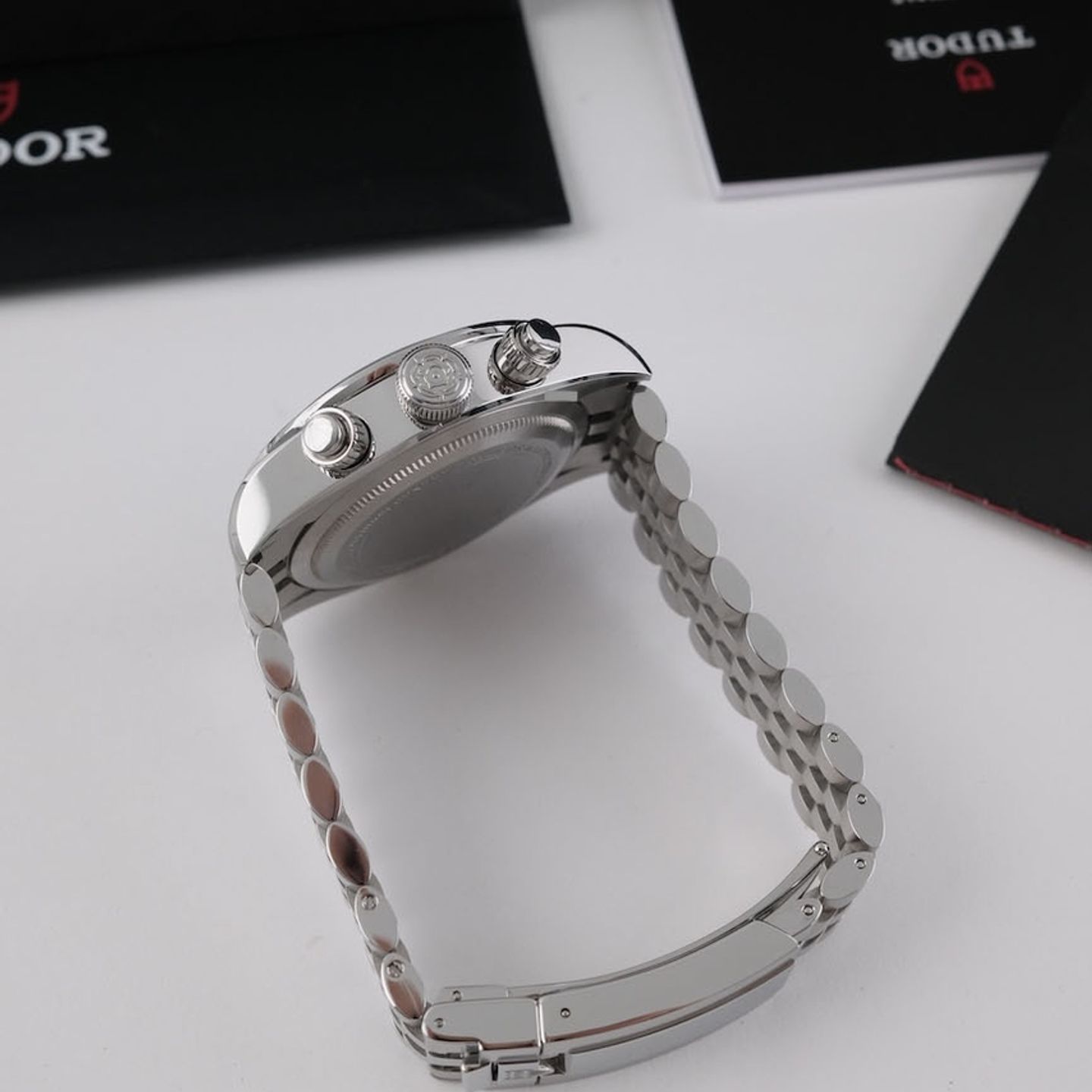 Tudor Black Bay Chrono 79360N (2025) - 41 mm Steel case (4/8)