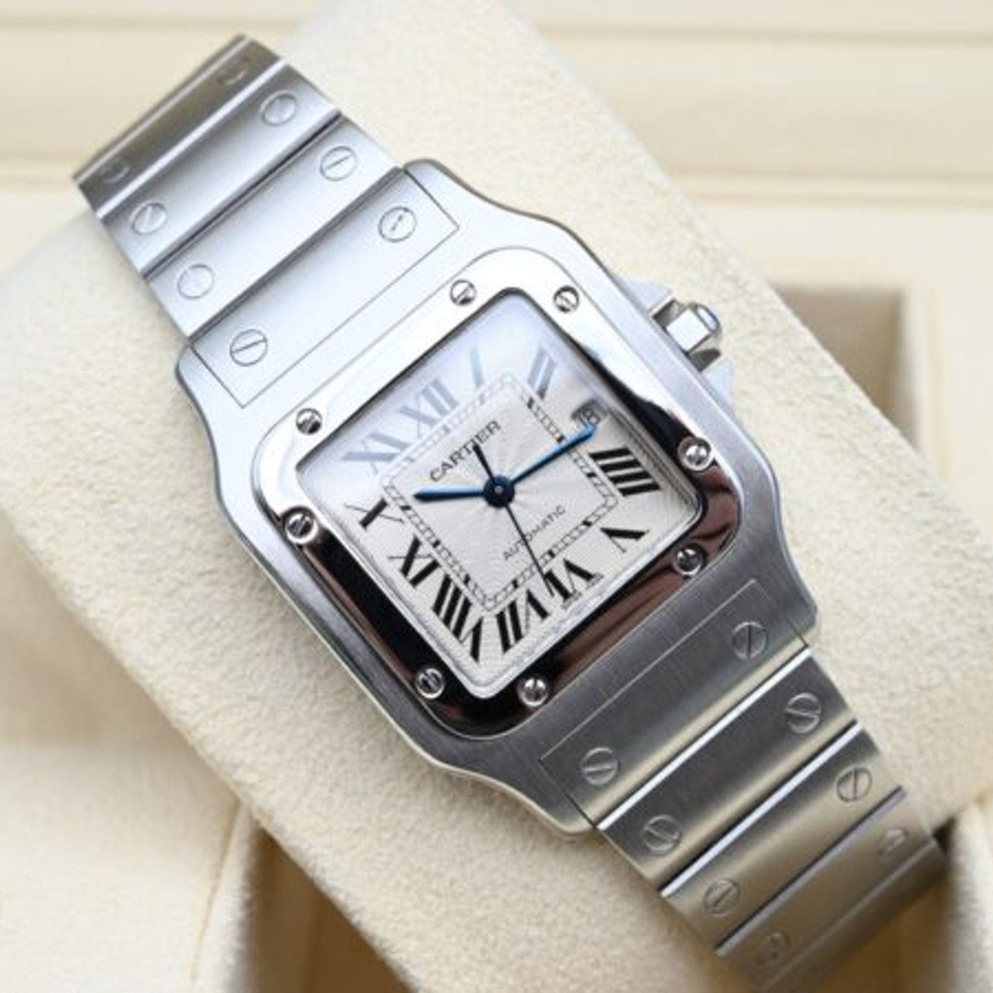 Cartier Santos Galbée 2319 (Unknown (random serial)) - White dial 29 mm Steel case (1/6)