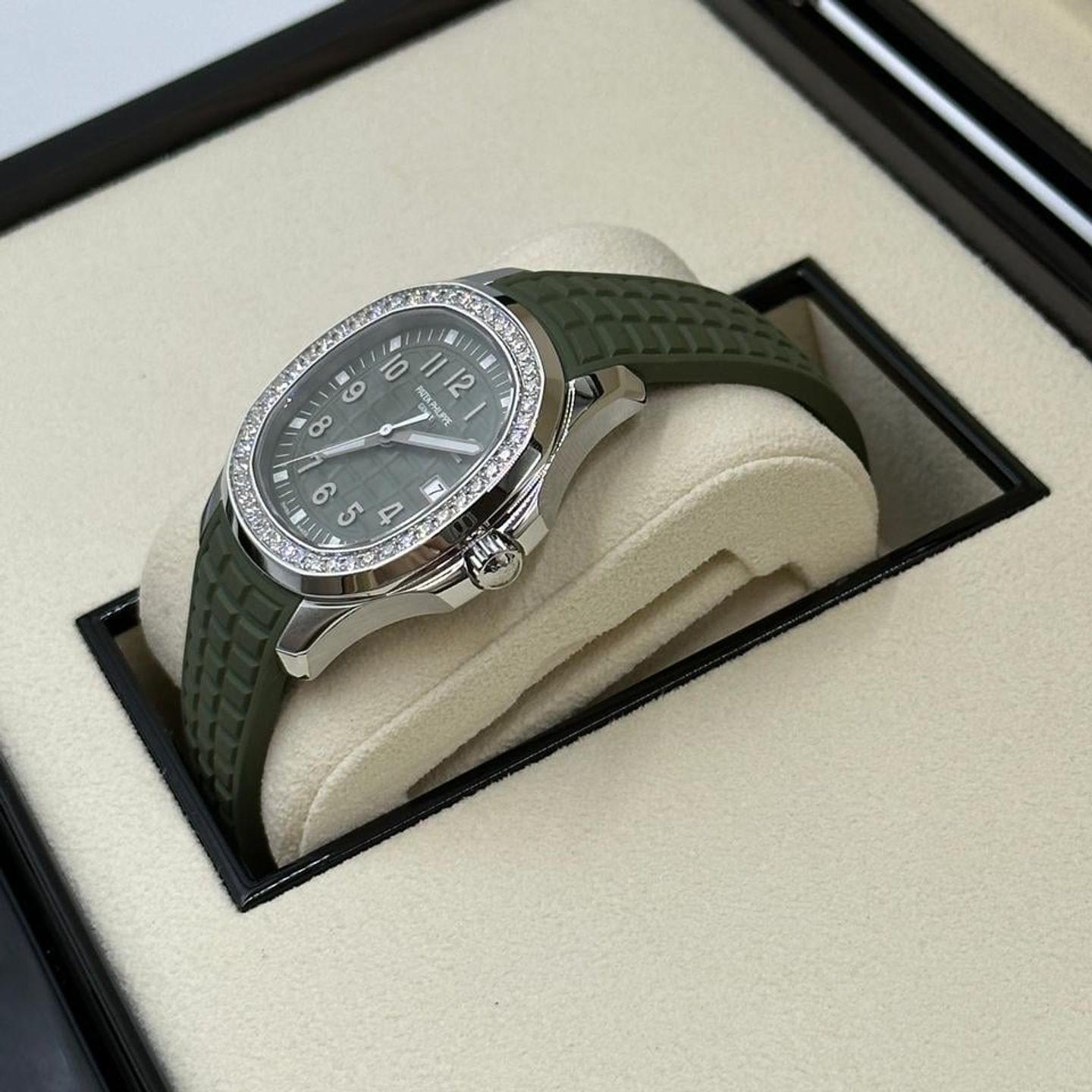 Patek Philippe Aquanaut 5267/200A-011 - (5/10)