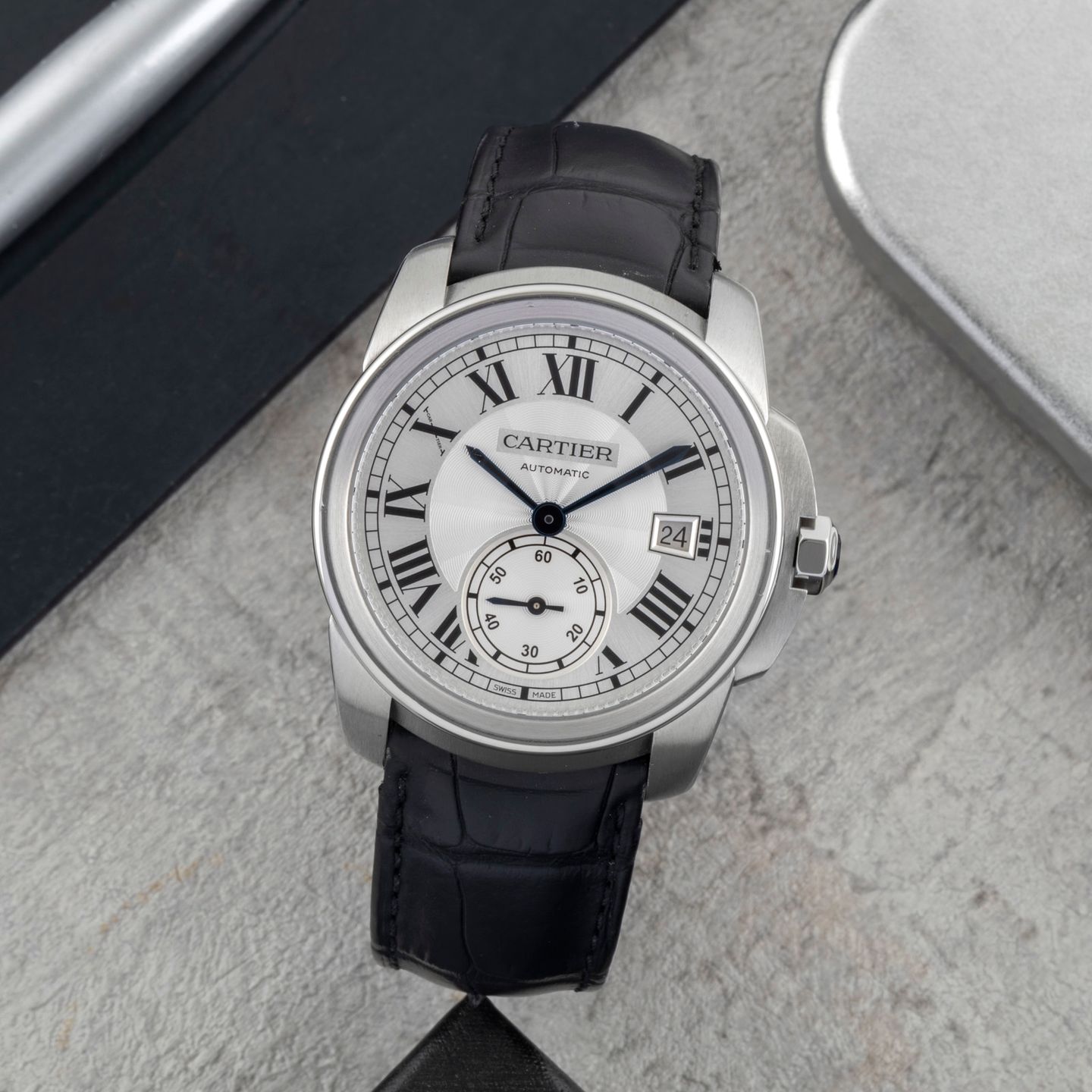 Cartier Calibre de Cartier WSCA0003 (Unknown (random serial)) - Silver dial 38 mm Steel case (1/8)