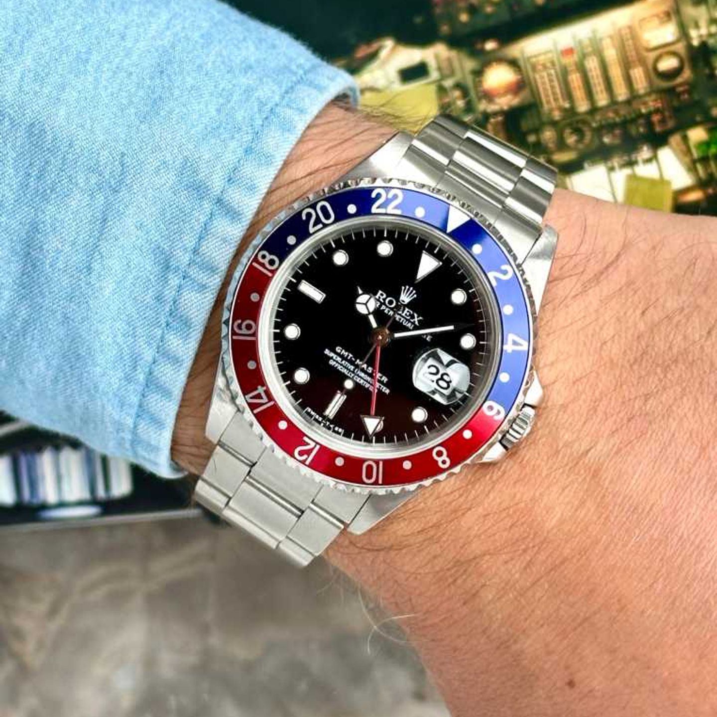 Rolex GMT-Master 16700 (1996) - Zwart wijzerplaat 40mm Staal (2/8)