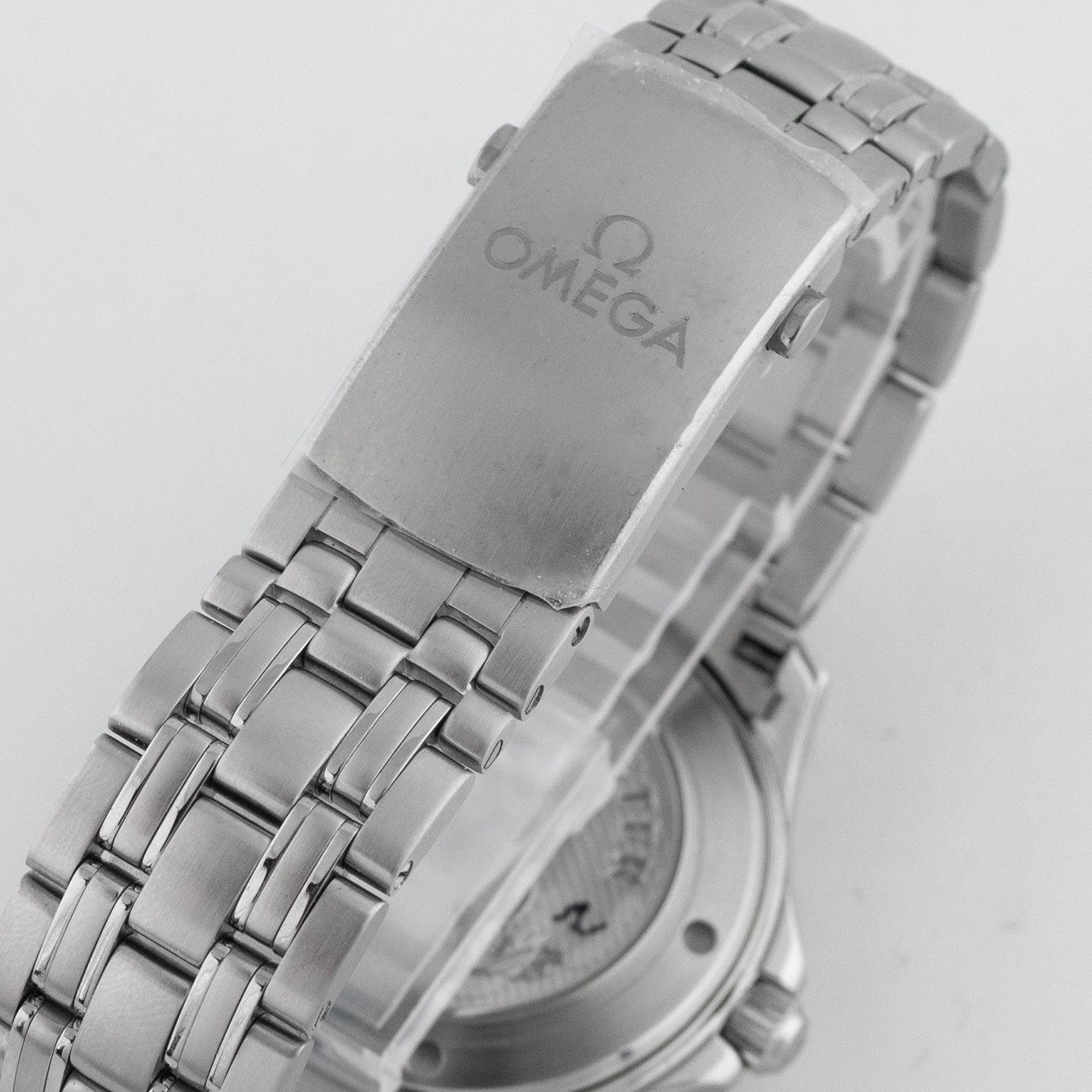 Omega Seamaster Diver 300 M 212.30.41.20.01.003 - (5/7)