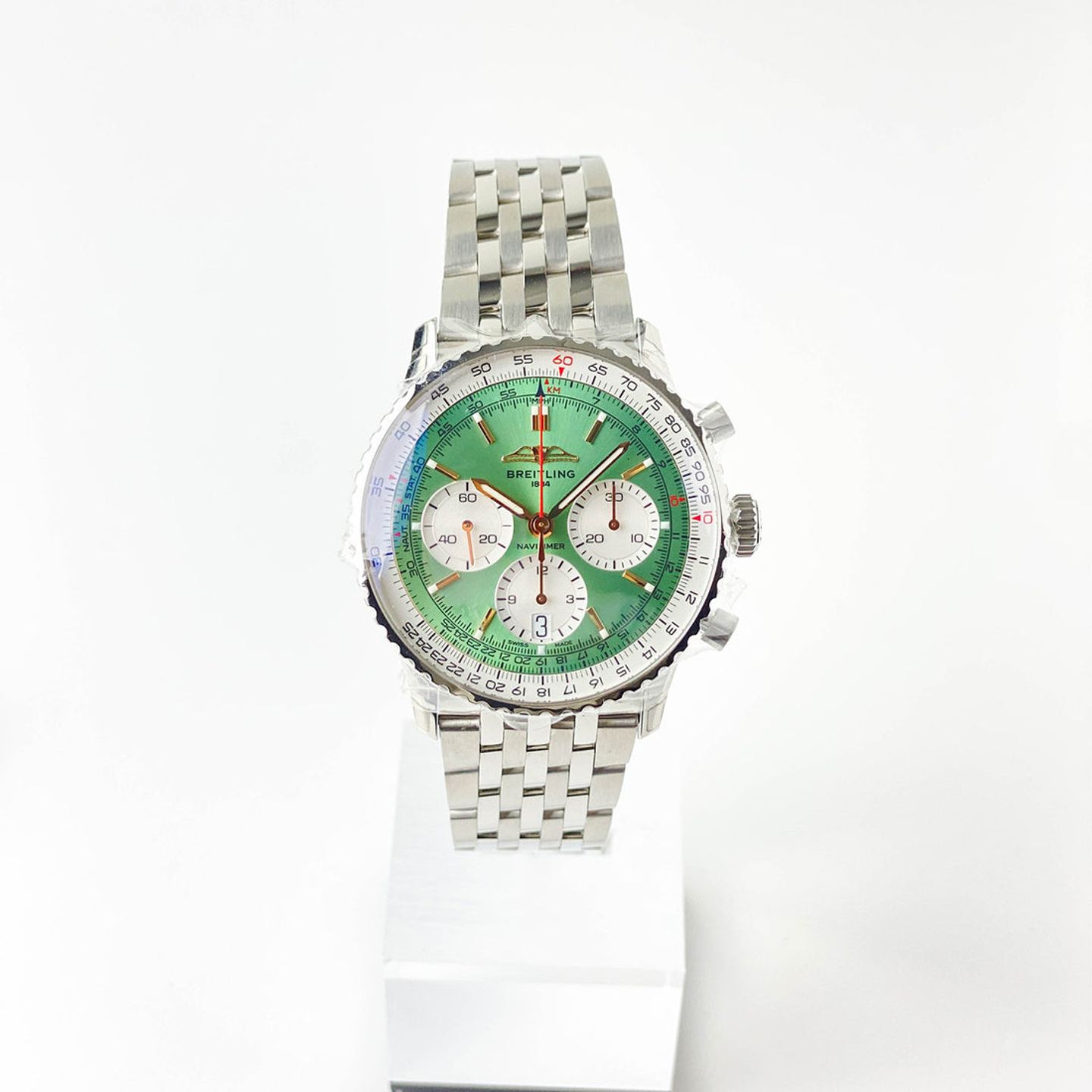 Breitling Navitimer AB0139211L1A1 (2023) - Green dial 41 mm Steel case (1/5)