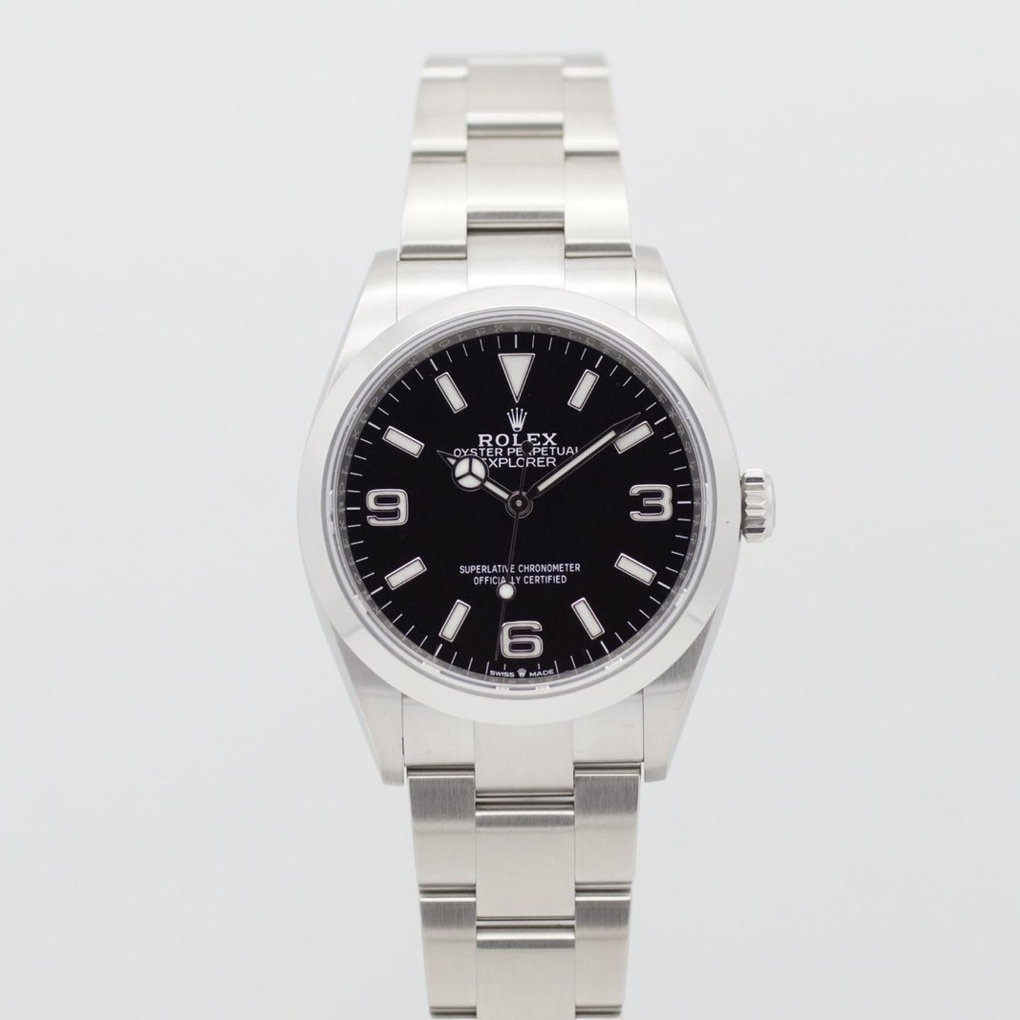 Rolex Explorer 124270 - (3/8)