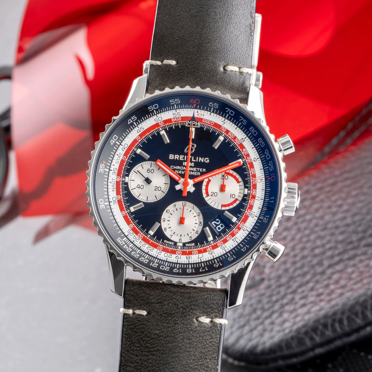 Breitling Navitimer AB0121 (2019) - Meerkleurig wijzerplaat 43mm Staal (3/8)