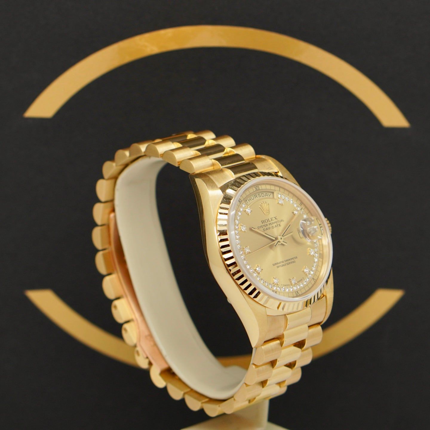 Rolex Day-Date 36 18238 (1989) - Champagne wijzerplaat 36mm Geelgoud (3/7)