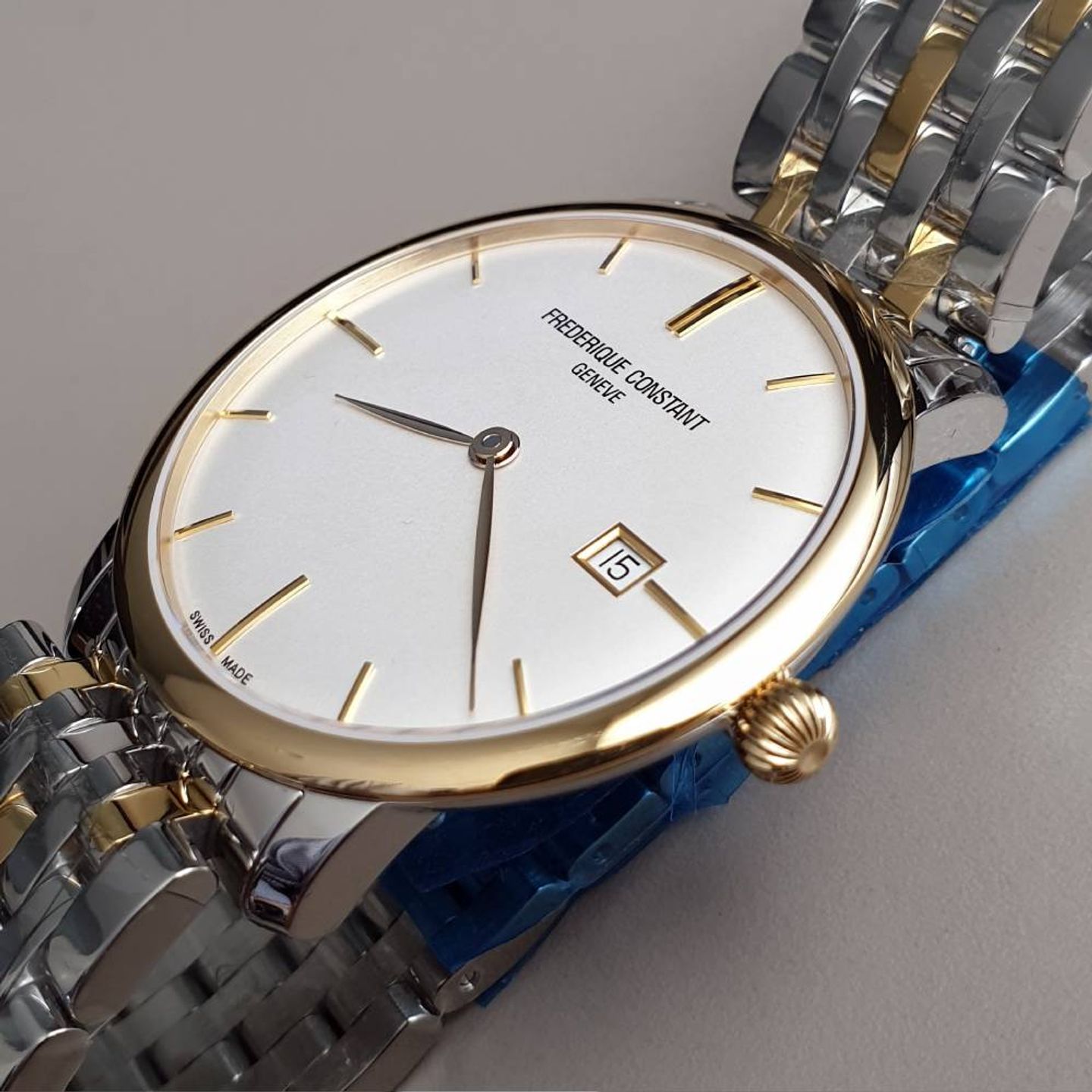 Frederique Constant Slimline Automatic FC-306V4S3B2 (2025) - Silver dial 40 mm Steel case (4/8)