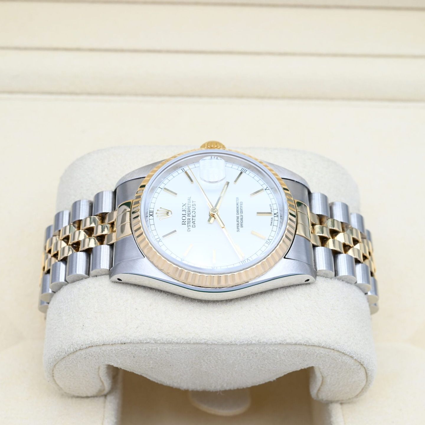 Rolex Datejust 36 16233 (1990) - Wit wijzerplaat 36mm Goud/Staal (2/6)