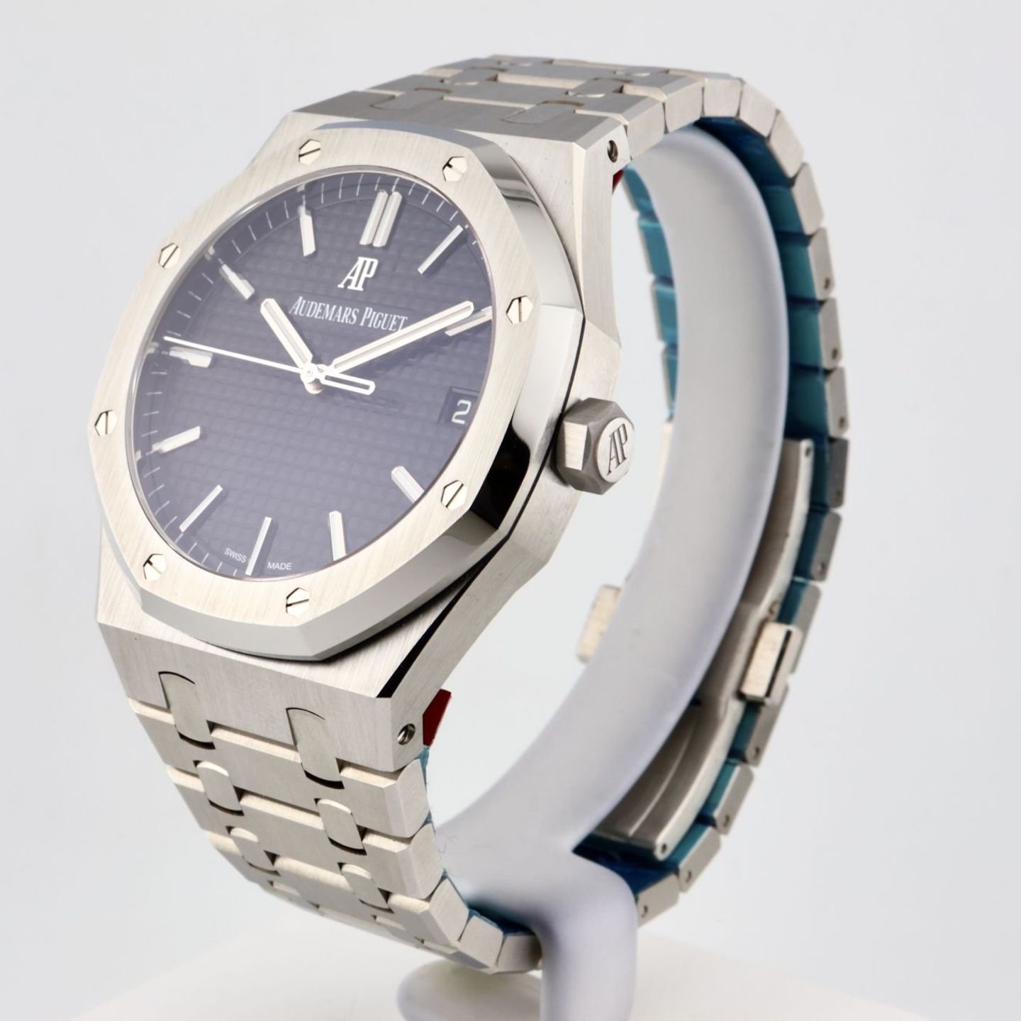 Audemars Piguet Royal Oak Selfwinding 15500ST.OO.1220ST.03 (Onbekend (willekeurig serienummer)) - Zwart wijzerplaat 41mm Staal (2/8)