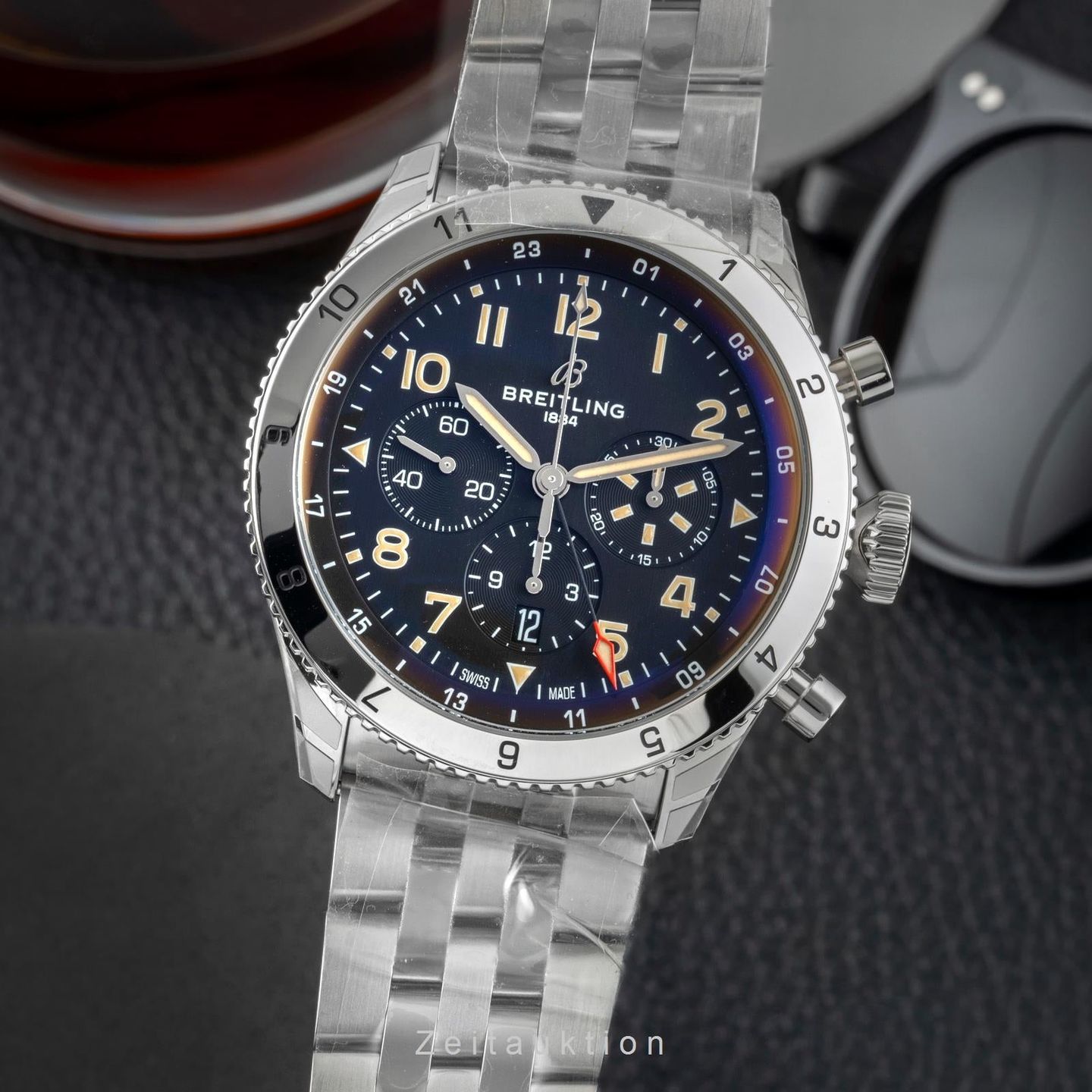 Breitling Aviator 8 AB04453A1B1A1 - (1/8)