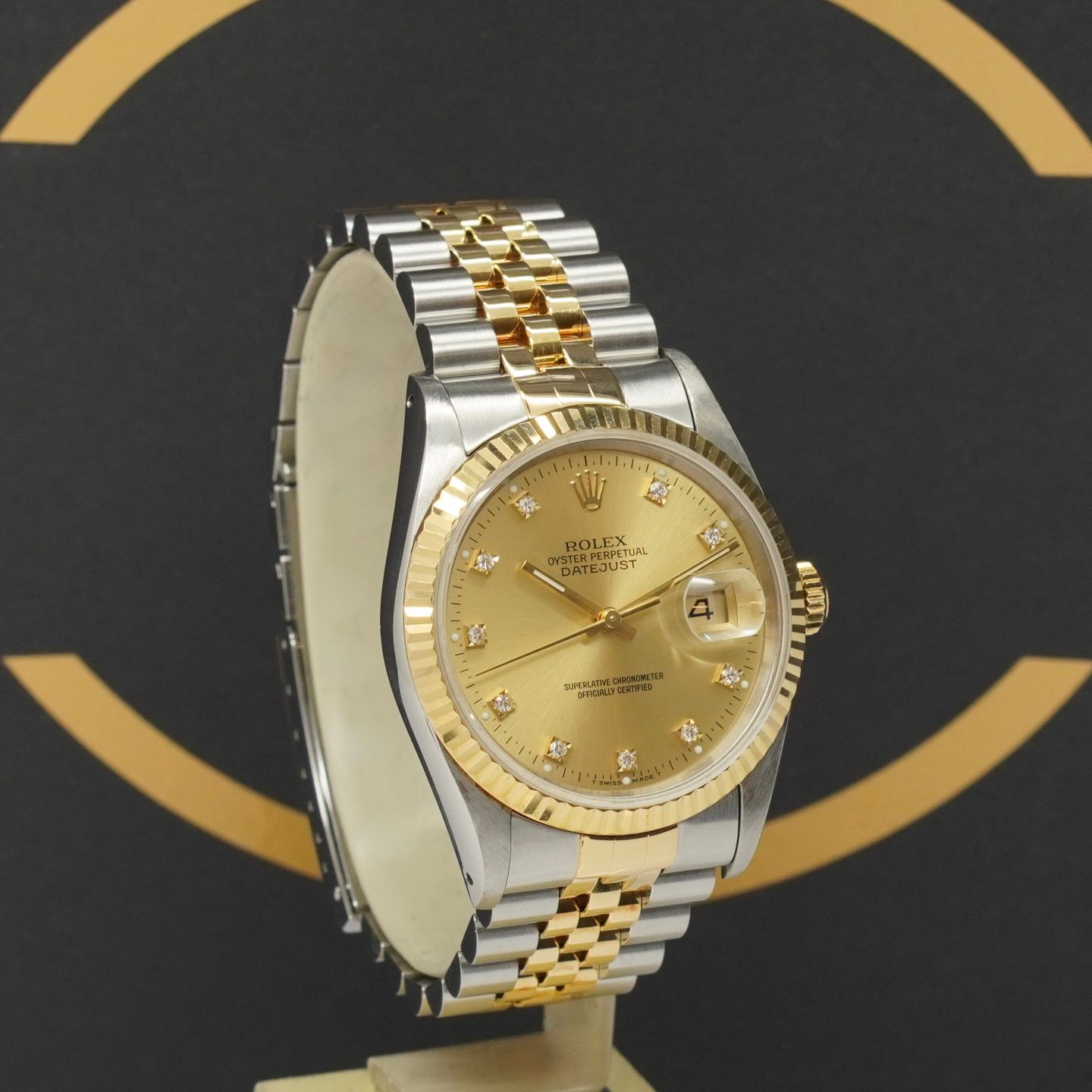 Rolex Datejust 36 16233 (1994) - Gold dial 36 mm Gold/Steel case (2/5)