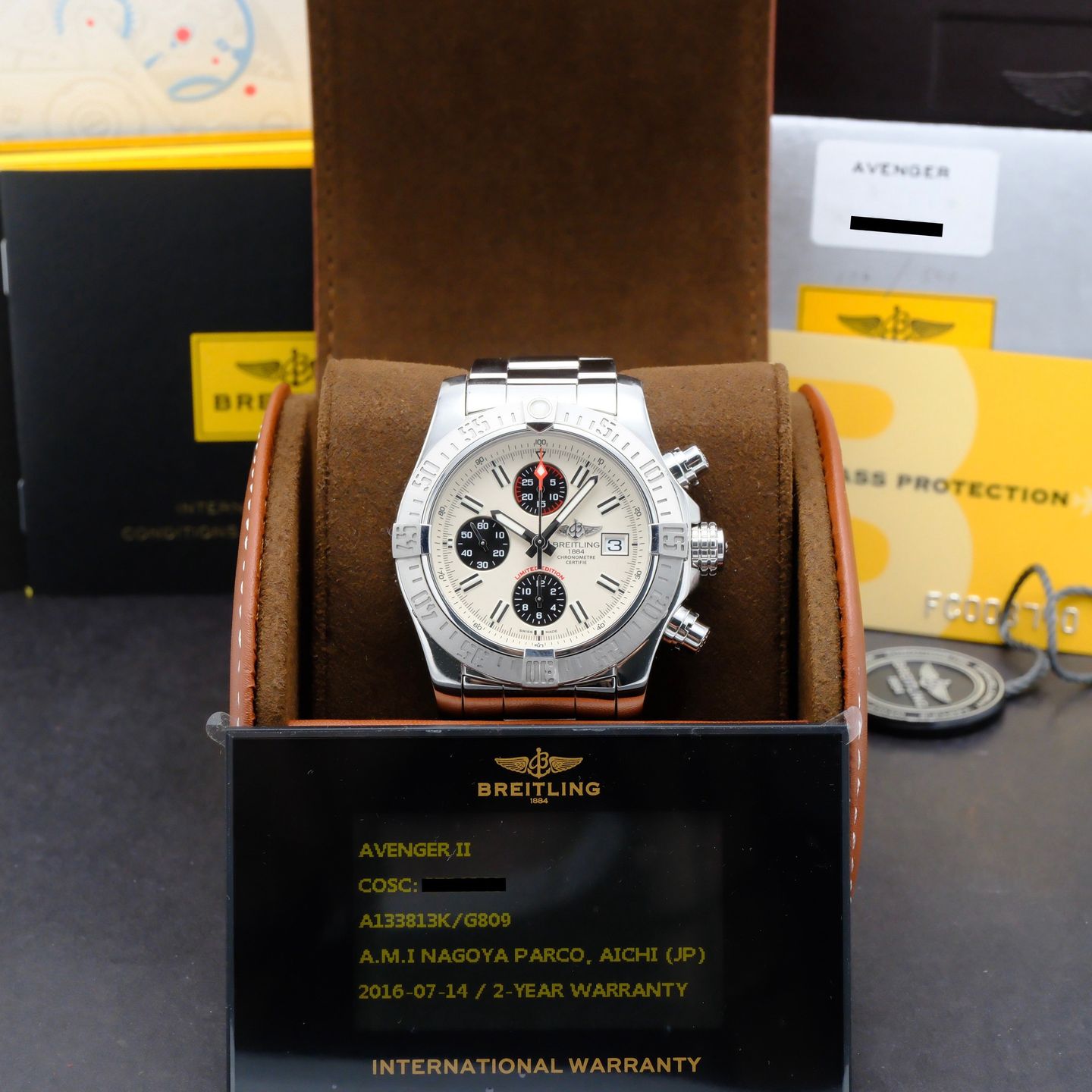 Breitling Avenger II A13381 (2016) - 43 mm Steel case (3/7)