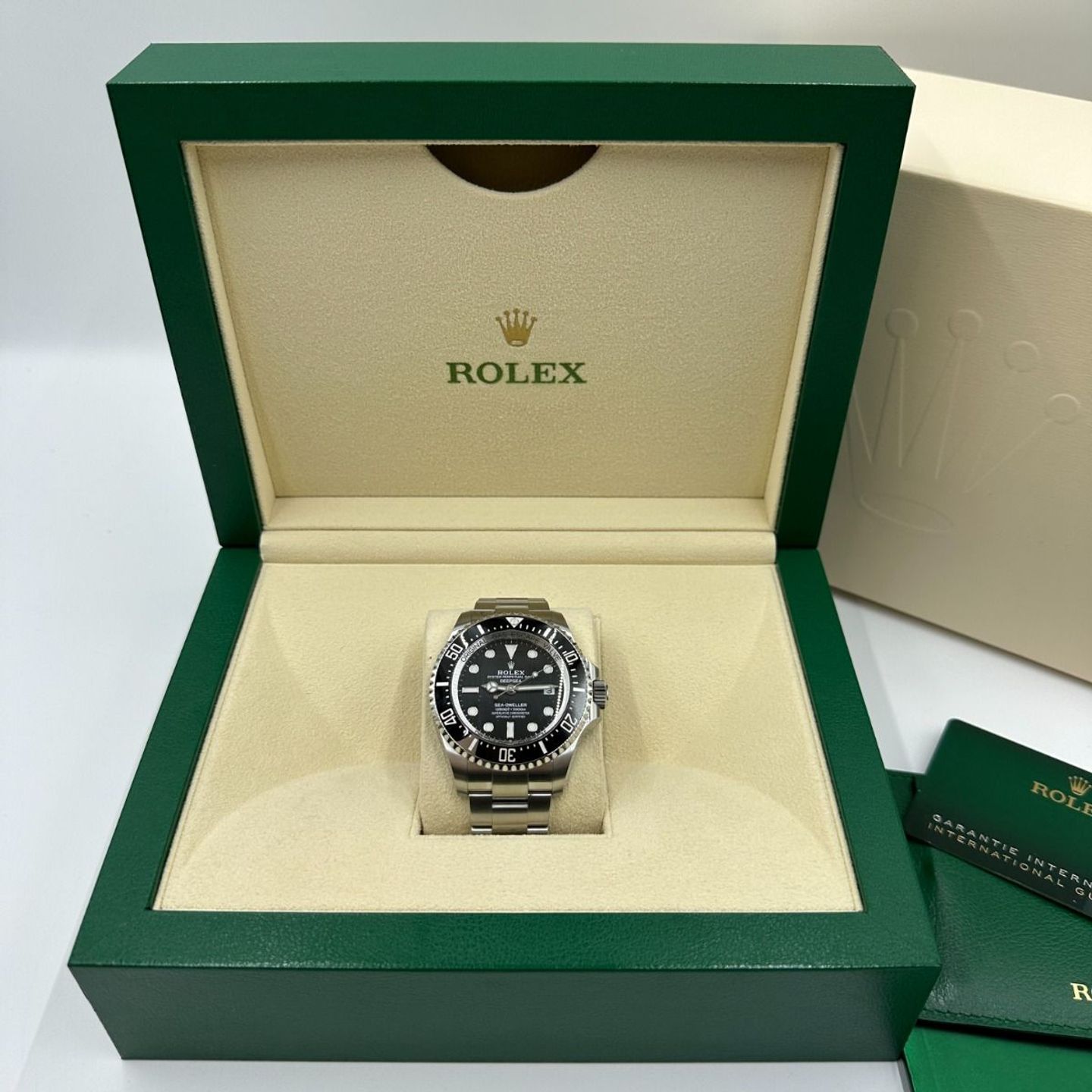 Rolex Sea-Dweller Deepsea 136660 (2023) - Zwart wijzerplaat 44mm Staal (3/8)