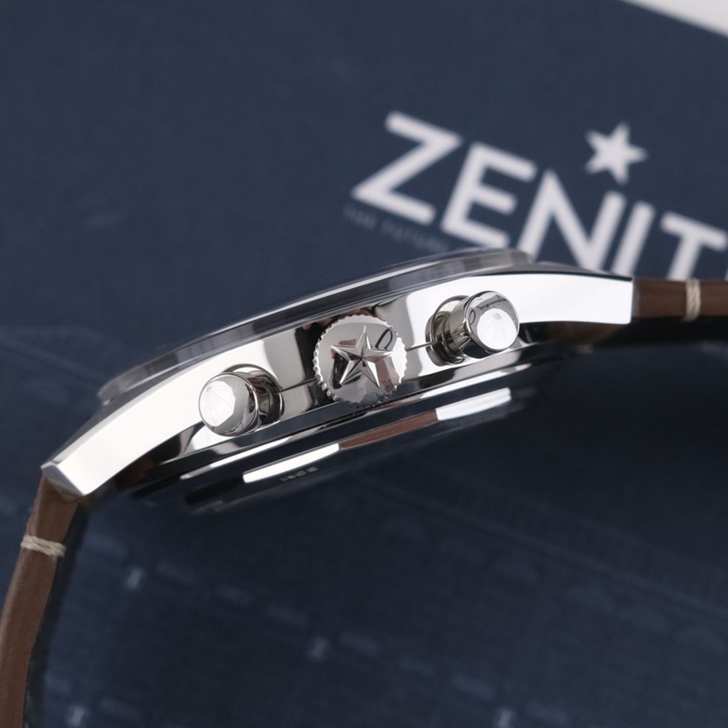 Zenith El Primero Chronomaster 03.3200.3600/21.C903 (2023) - Zwart wijzerplaat 38mm Staal (7/8)