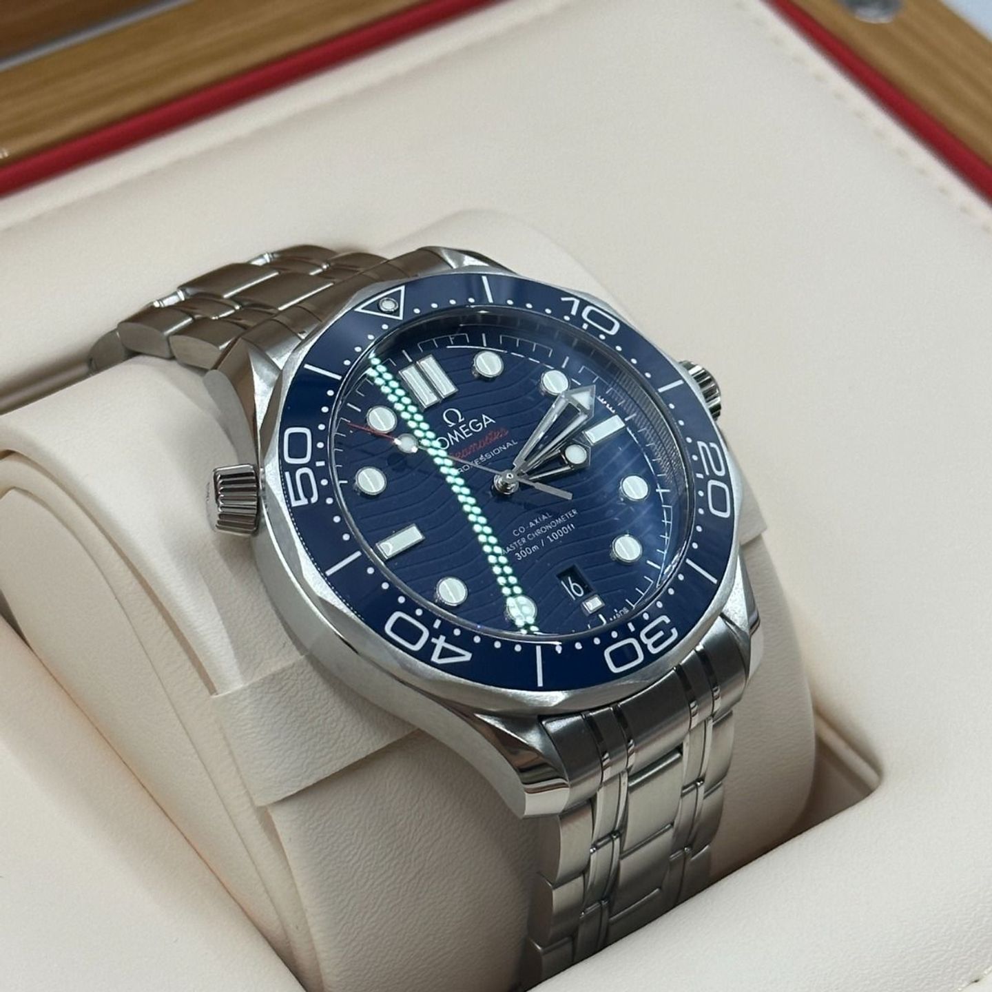 Omega Seamaster Diver 300 M 210.30.42.20.03.001 - (7/8)