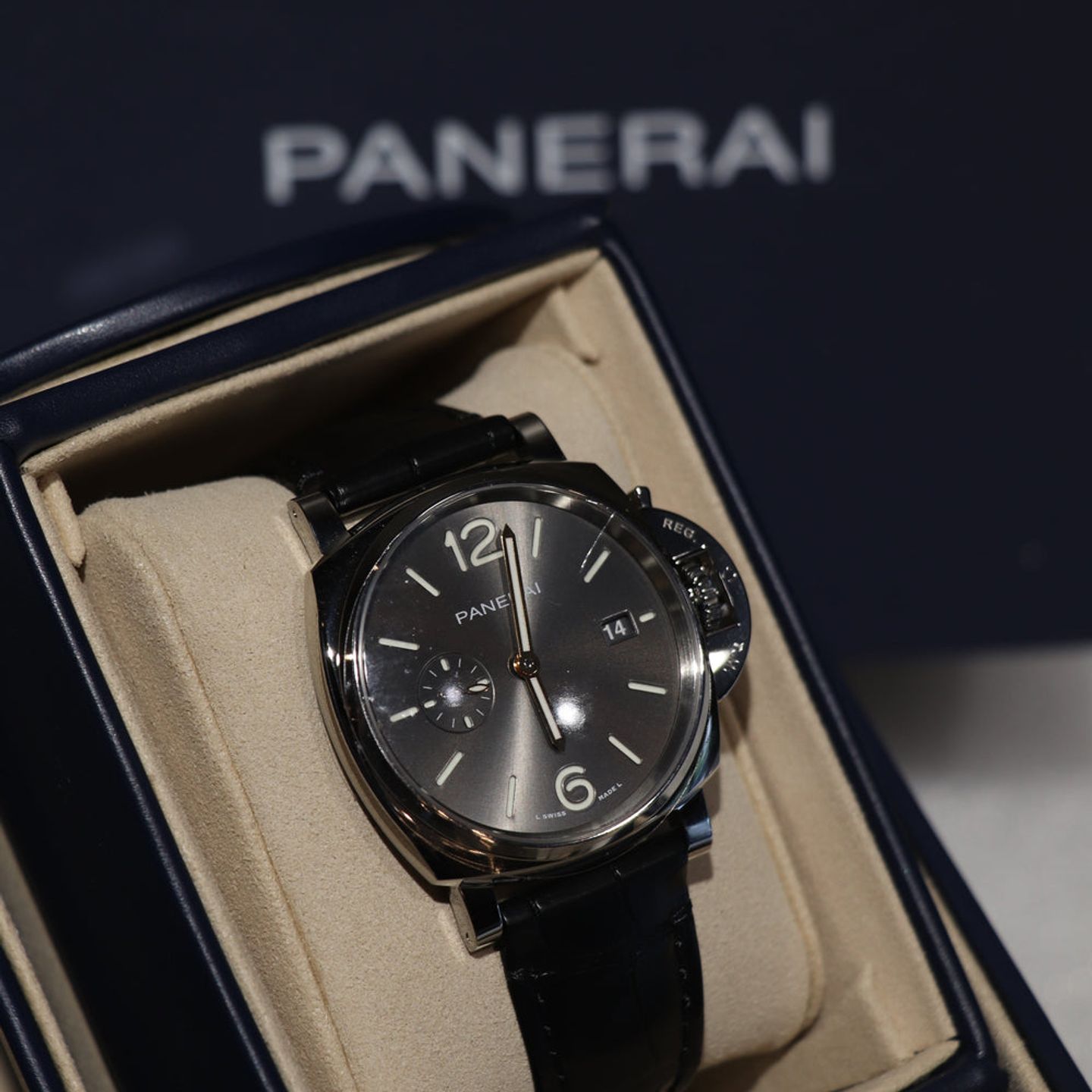 Panerai Luminor Due PAM01250 (2026) - Grey dial 42 mm Steel case (1/2)