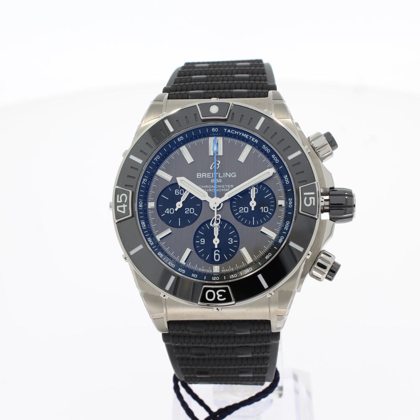Breitling Super Chronomat EB0136251M1S1 (2026) - Grijs wijzerplaat 44mm Titanium (2/5)