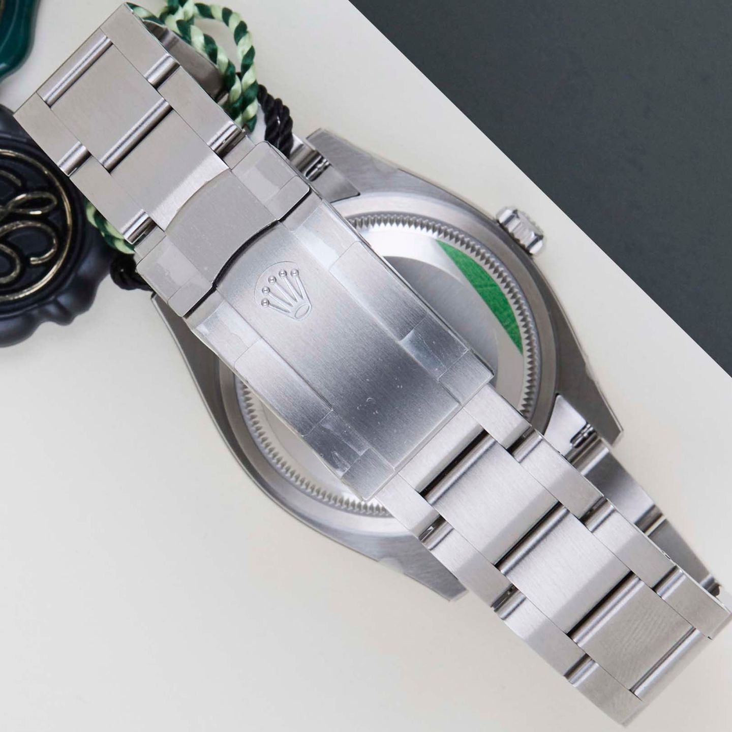 Rolex Oyster Perpetual 36 126000 - (6/8)