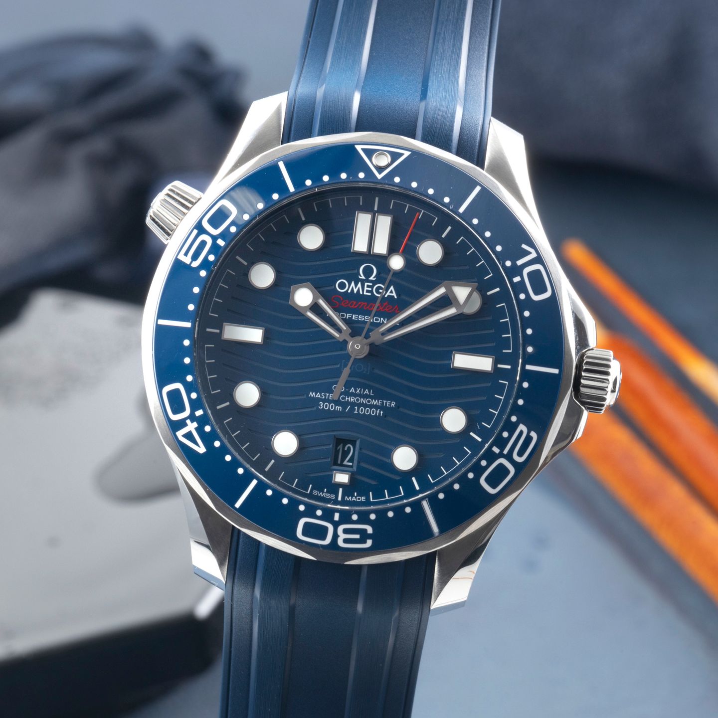 Omega Seamaster Diver 300 M 210.32.42.20.03.001 (2021) - Blue dial 42 mm Steel case (3/8)