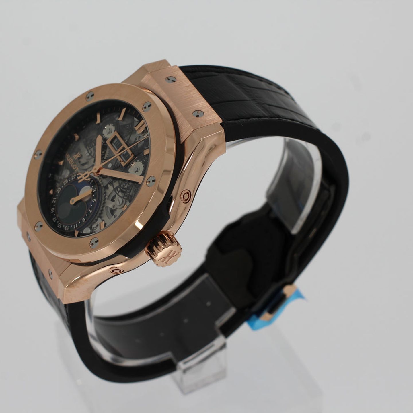 Hublot Classic Fusion Aerofusion 547.OX.0180.LR (2025) - Transparent dial 42 mm Rose Gold case (2/4)