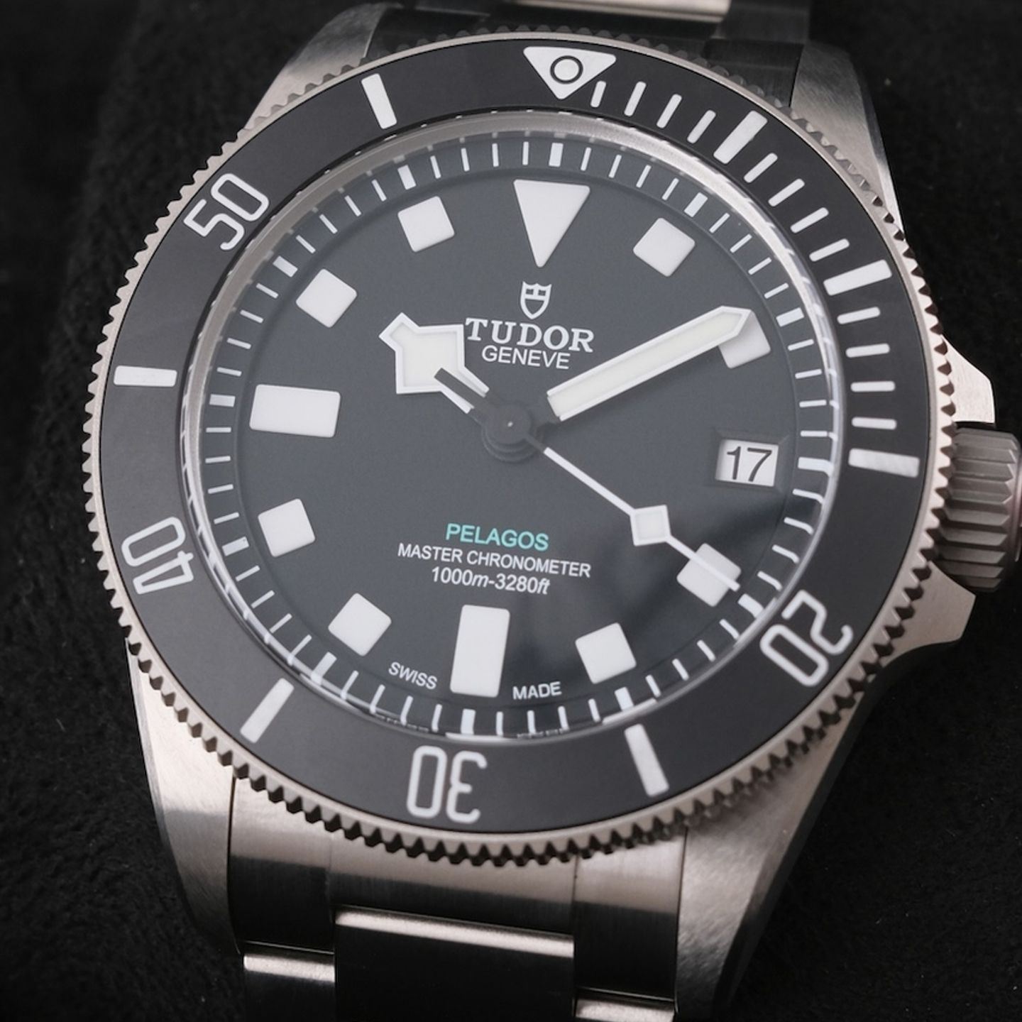 Tudor Pelagos 2543C1A7NU (2025) - Black dial 43 mm Titanium case (4/8)
