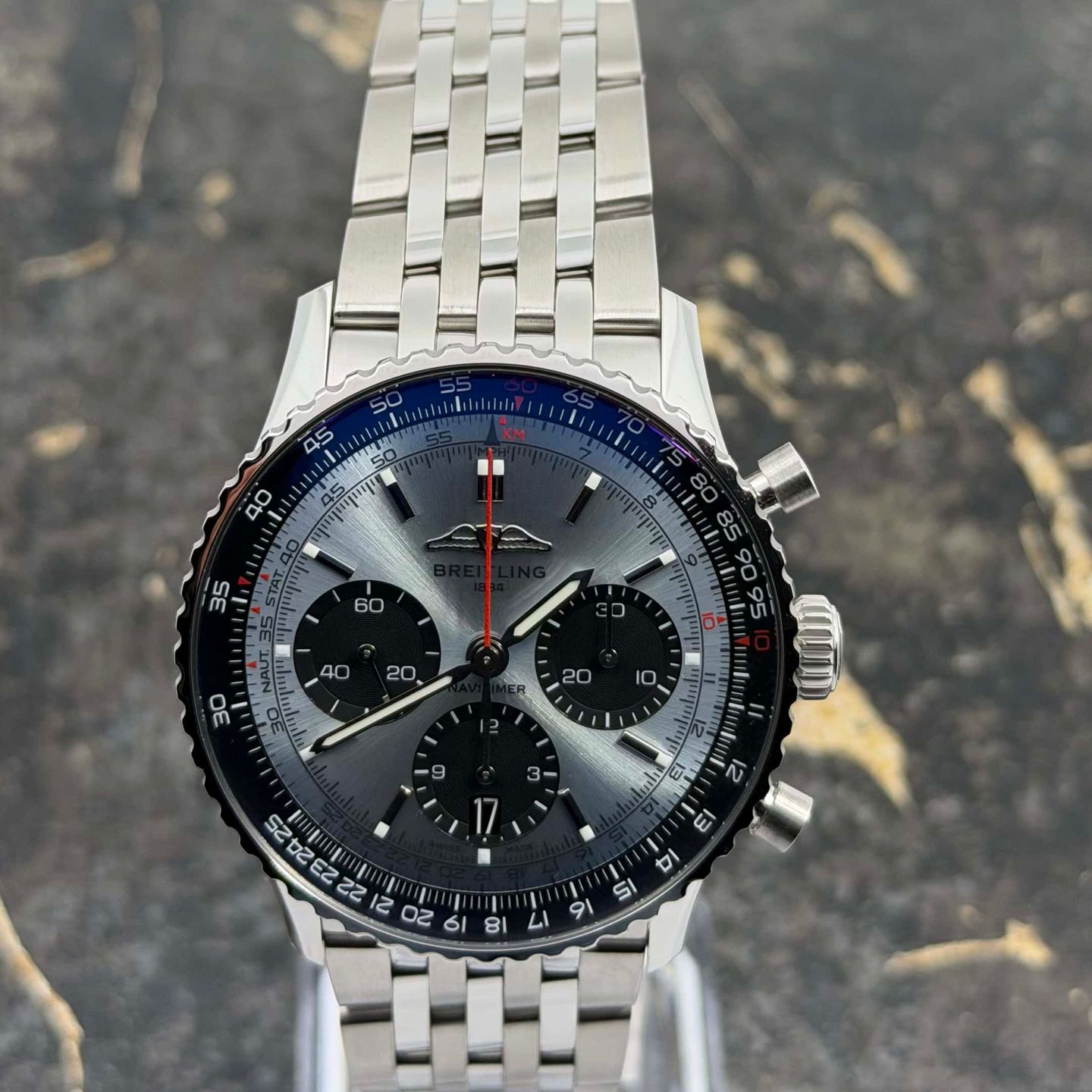 Breitling Navitimer 1 B01 Chronograph AB0139241C2A1 - (2/8)
