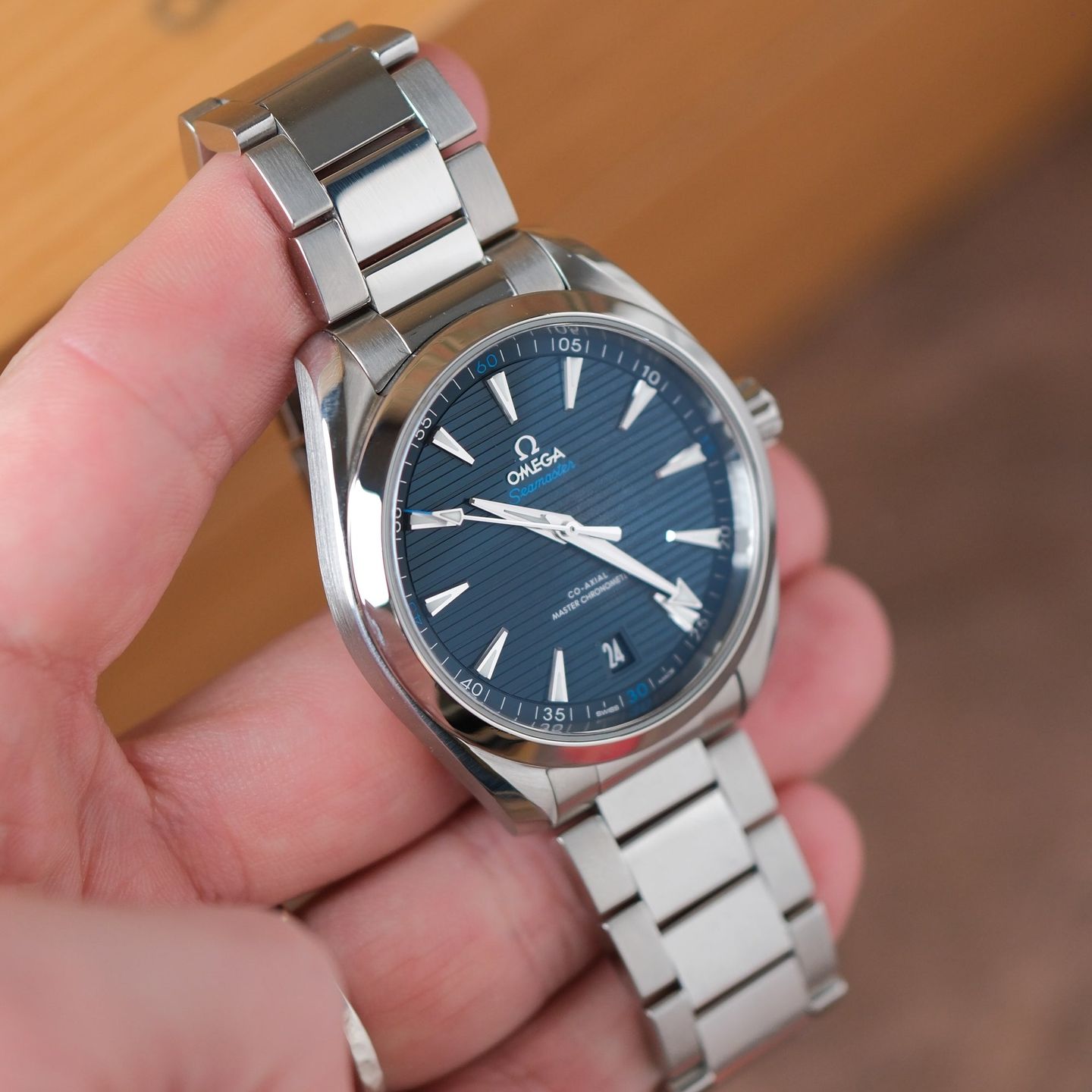 Omega Seamaster Aqua Terra 220.10.41.21.03.001 - (2/5)