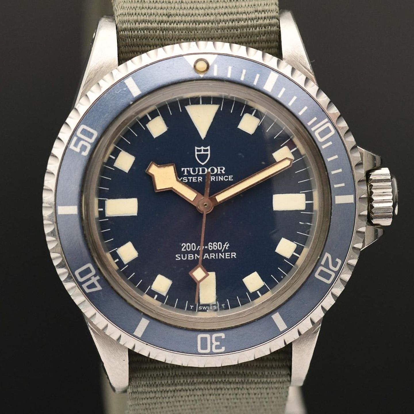 Tudor Submariner 94010 - (1/8)