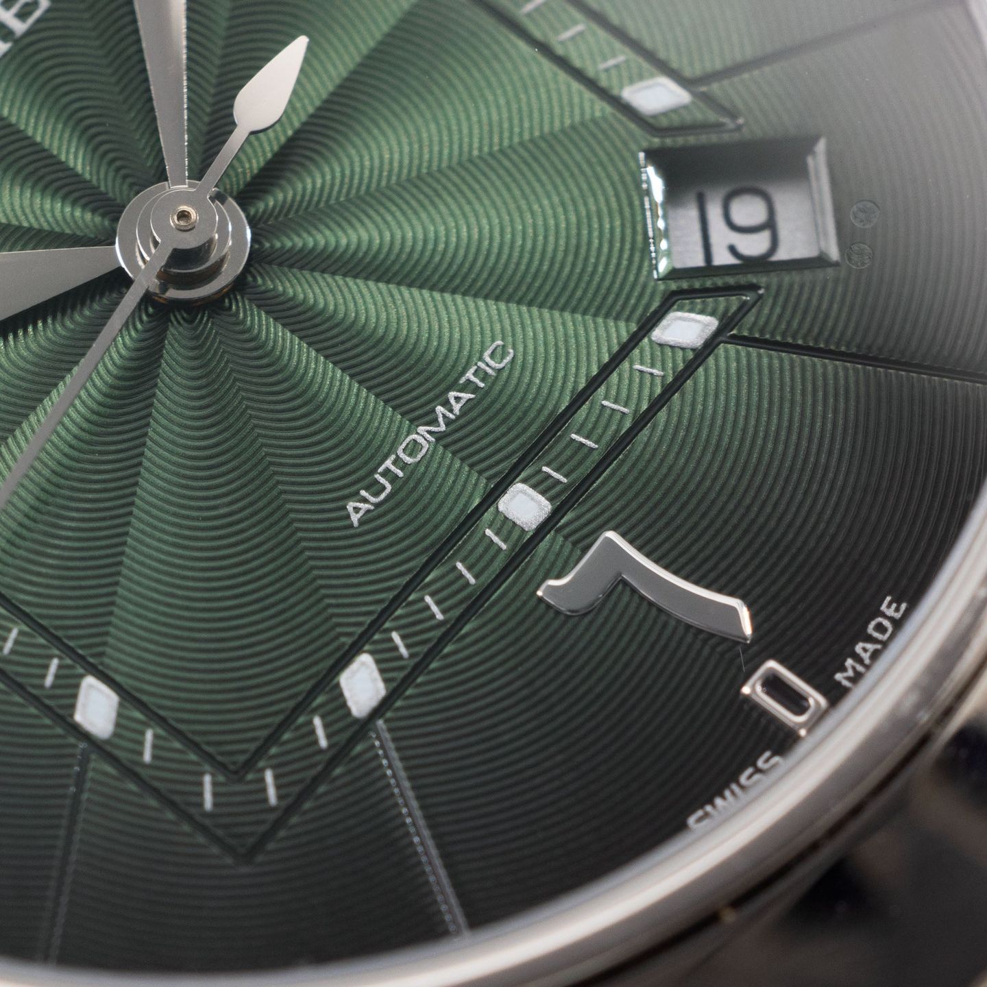 Cartier Pasha WSPA0022 (2021) - Green dial 41 mm Steel case (6/8)