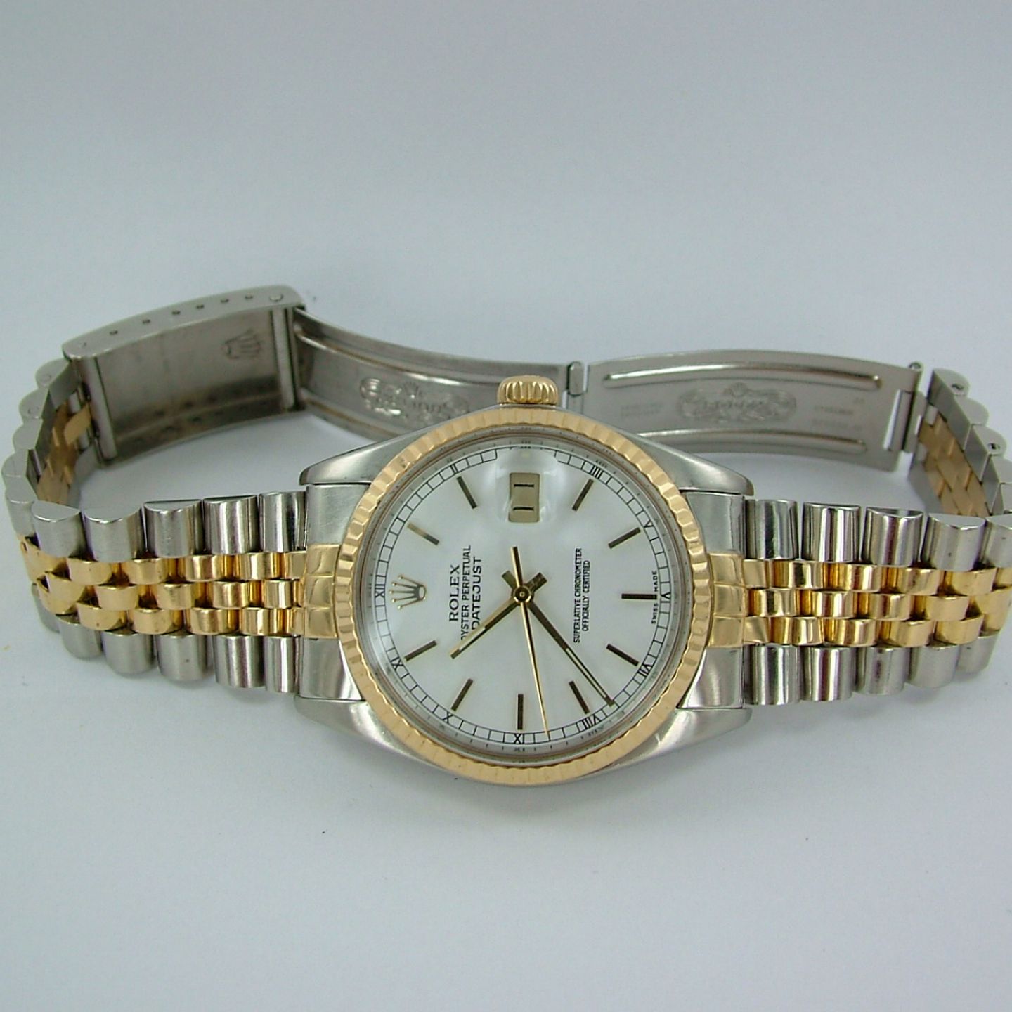 Rolex Datejust - (1985) - White dial 36 mm Gold/Steel case (1/7)